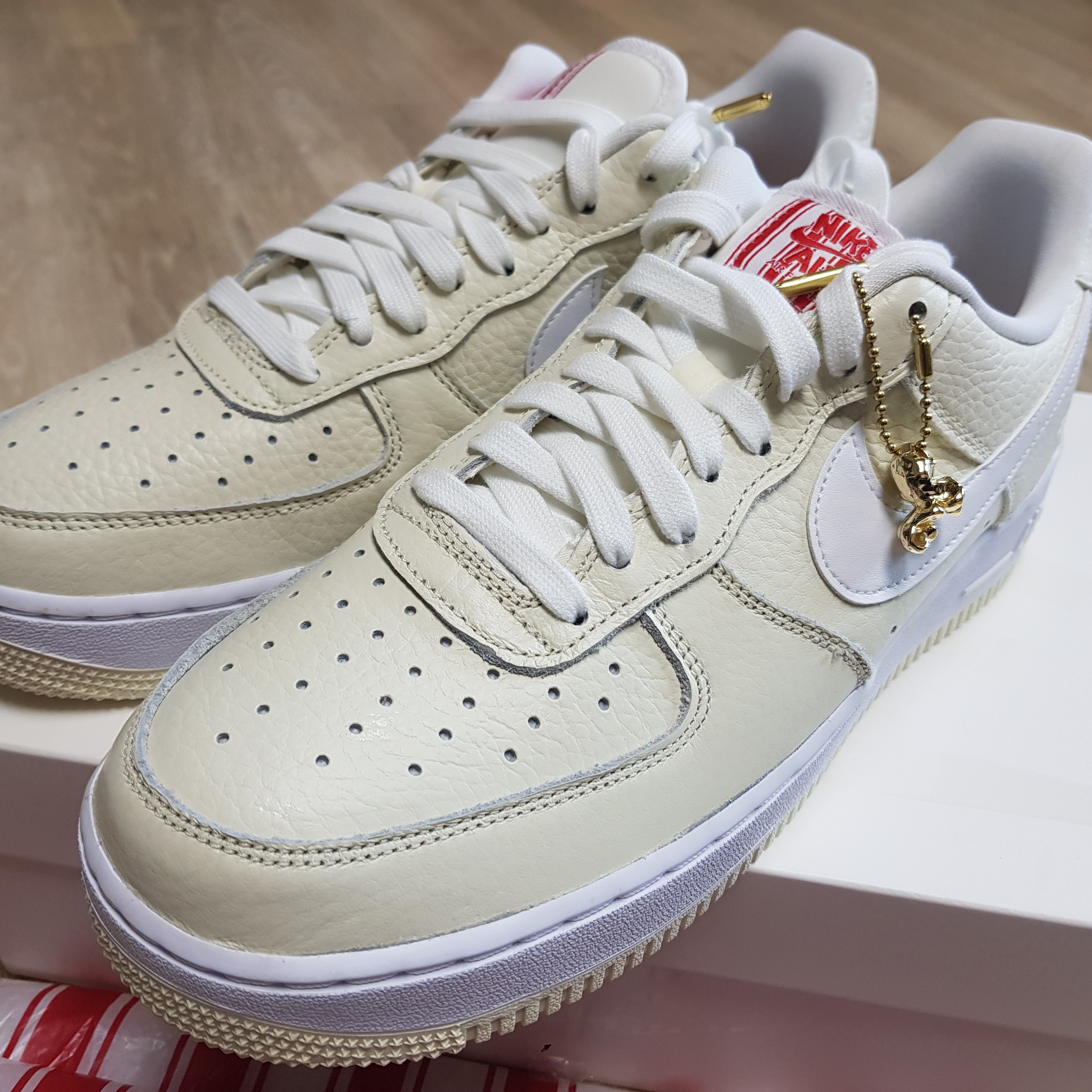 Nike Air Force 1 '07 PRM Popcorn 착용 스타일 - 2