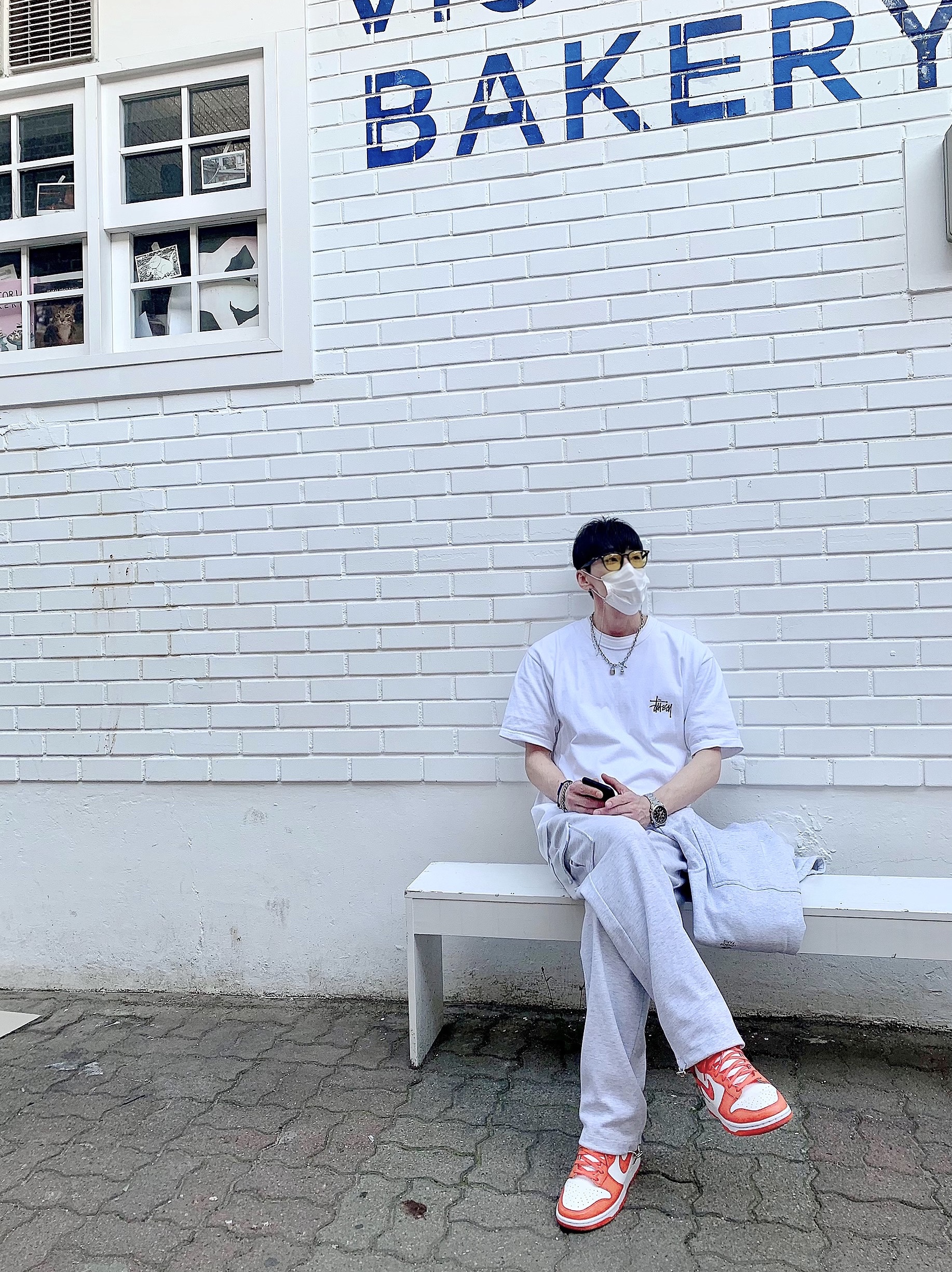 Nike Dunk High Retro Orange Blaze, Stussy x Our Legacy Work Shop T-Shirt White 착용 스타일