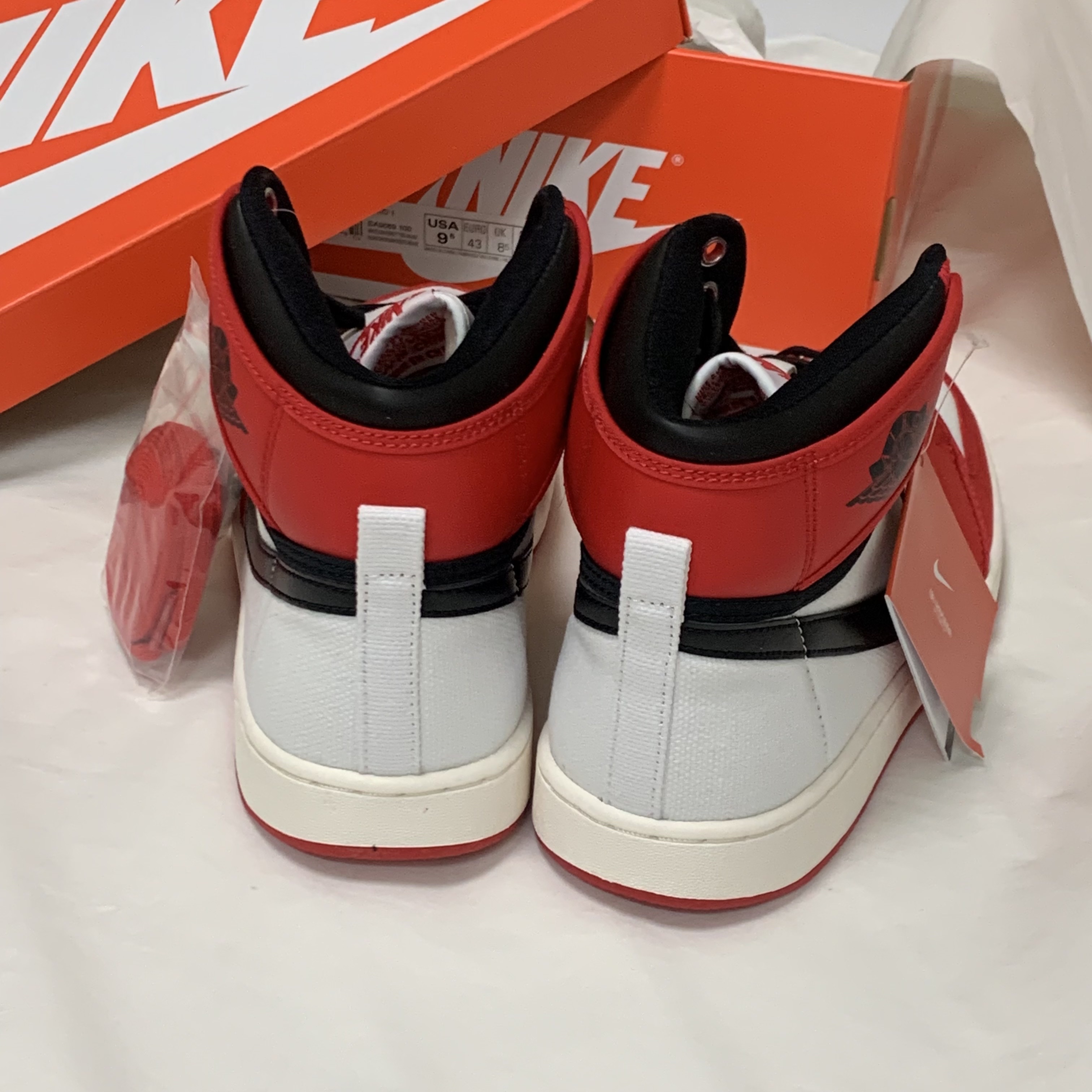 Jordan 1 KO Chicago 2021 착용 스타일 - 4