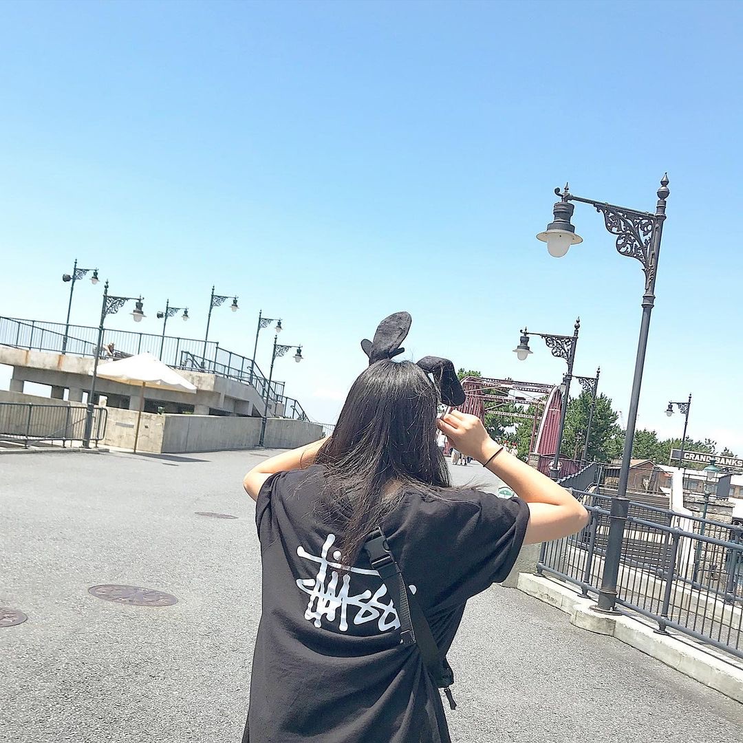 Stussy Reflection T-Shirt Black, Stussy x Our Legacy Surfman T-Shirt Black - 21SS 착용 스타일 - 4