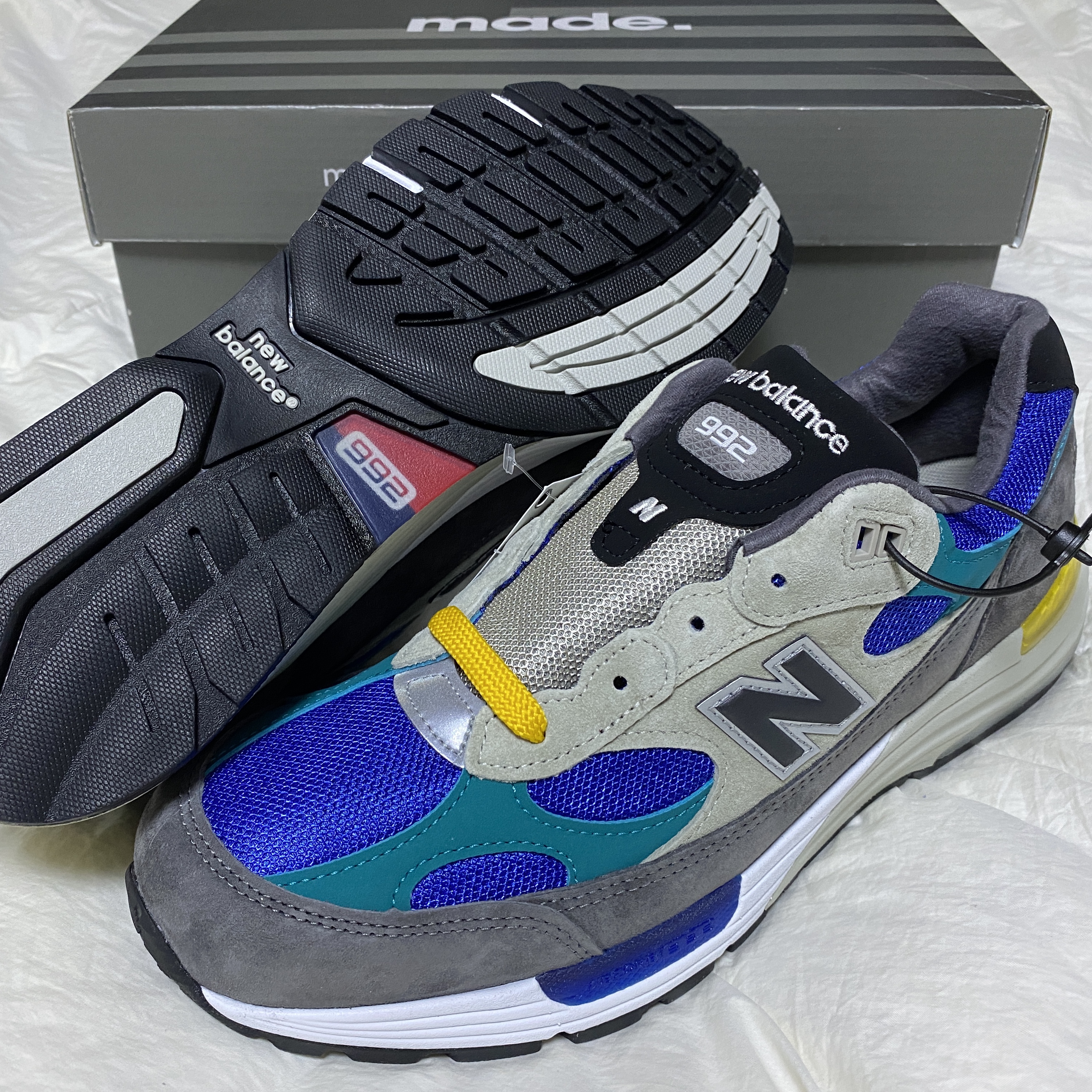 New Balance x Billy's 992 Made in USA Grey Blue Teal 착용 스타일 - 4