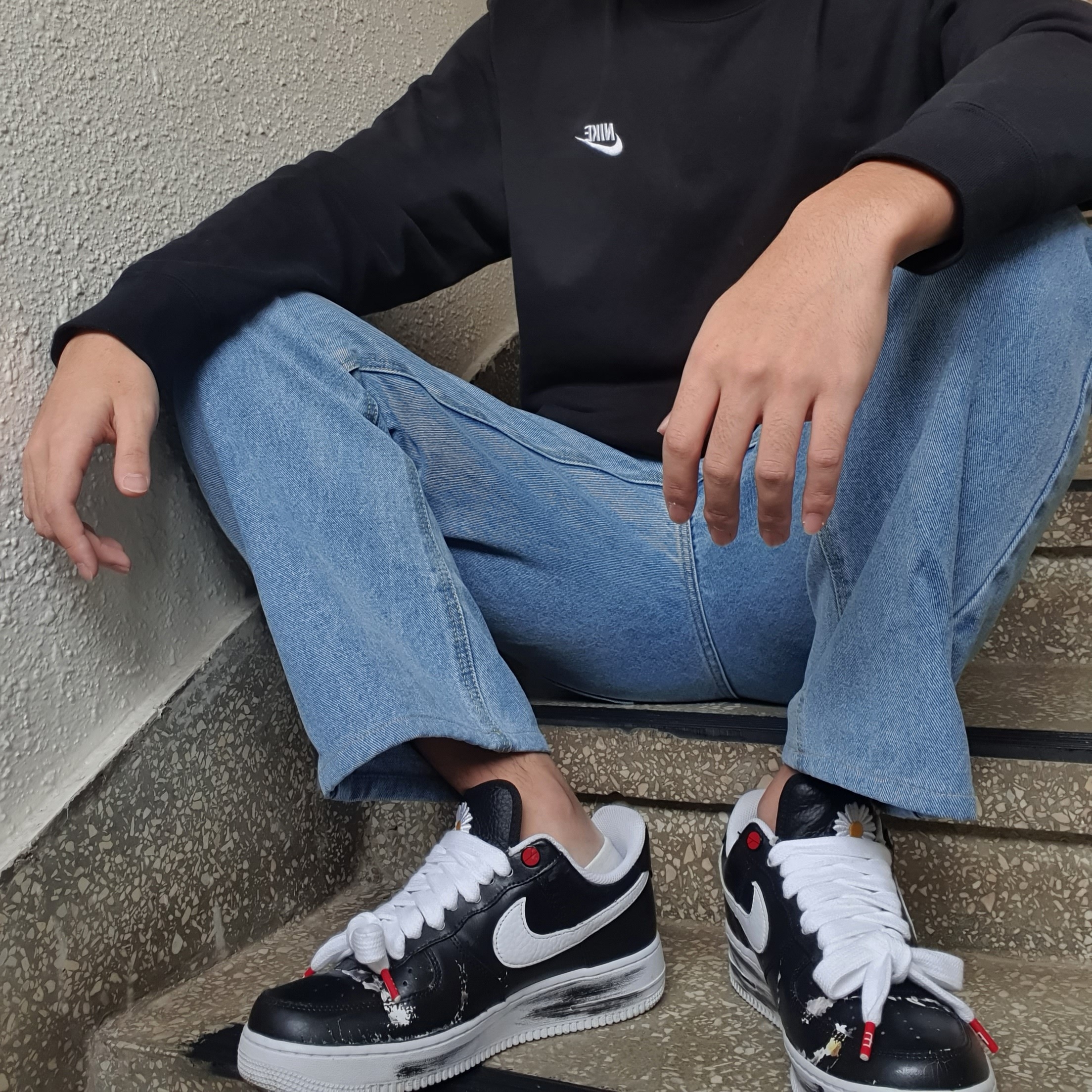 Nike x Peaceminusone Air Force 1 Low Para-Noise 착용 스타일
