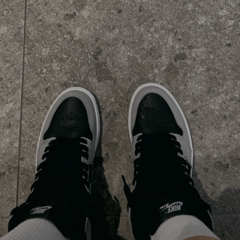 Jordan 1 Retro High OG Shadow 2.0 착용 스타일 - 2