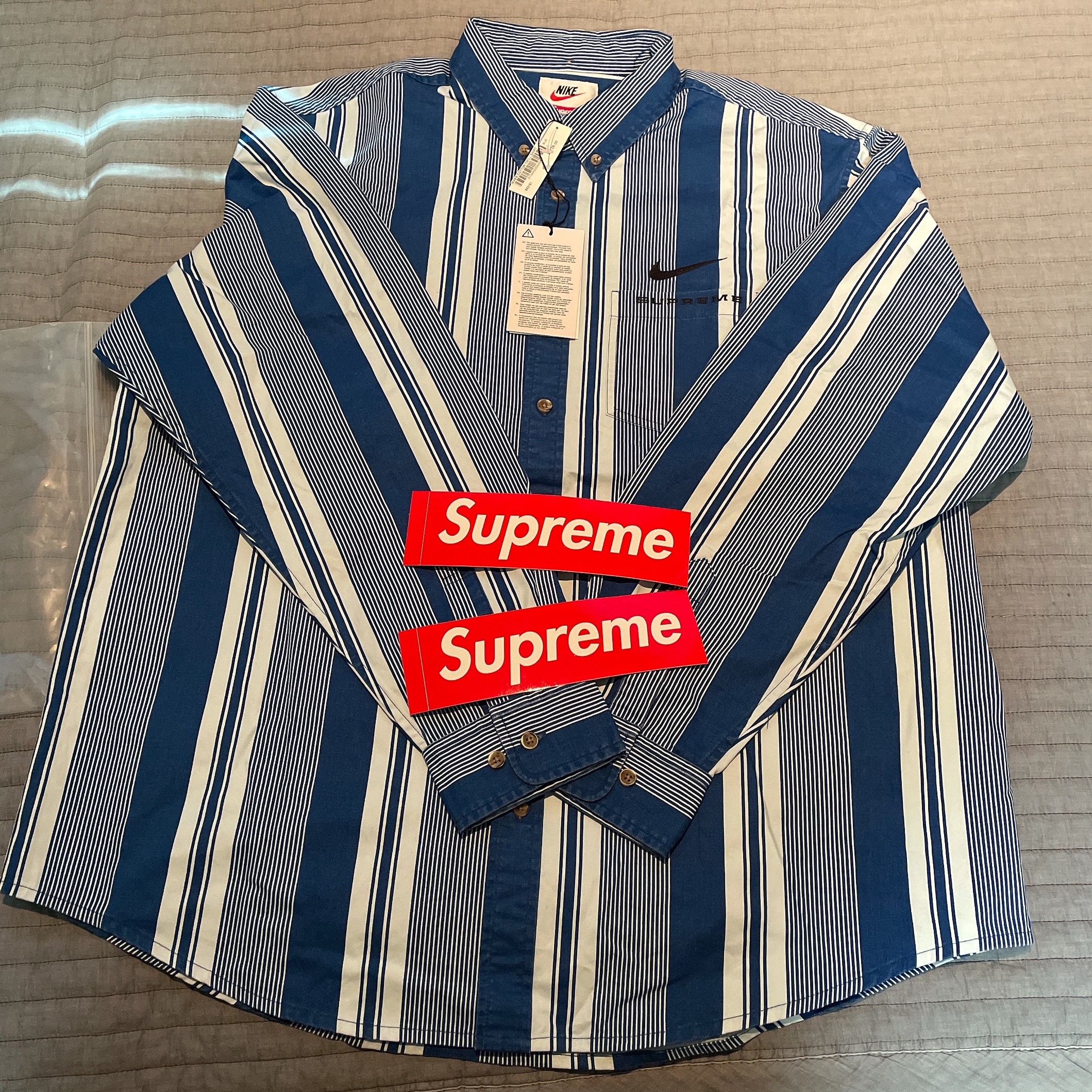Supreme x Nike Cotton Twill Shirt Blue Stripe - 21SS 착용 스타일