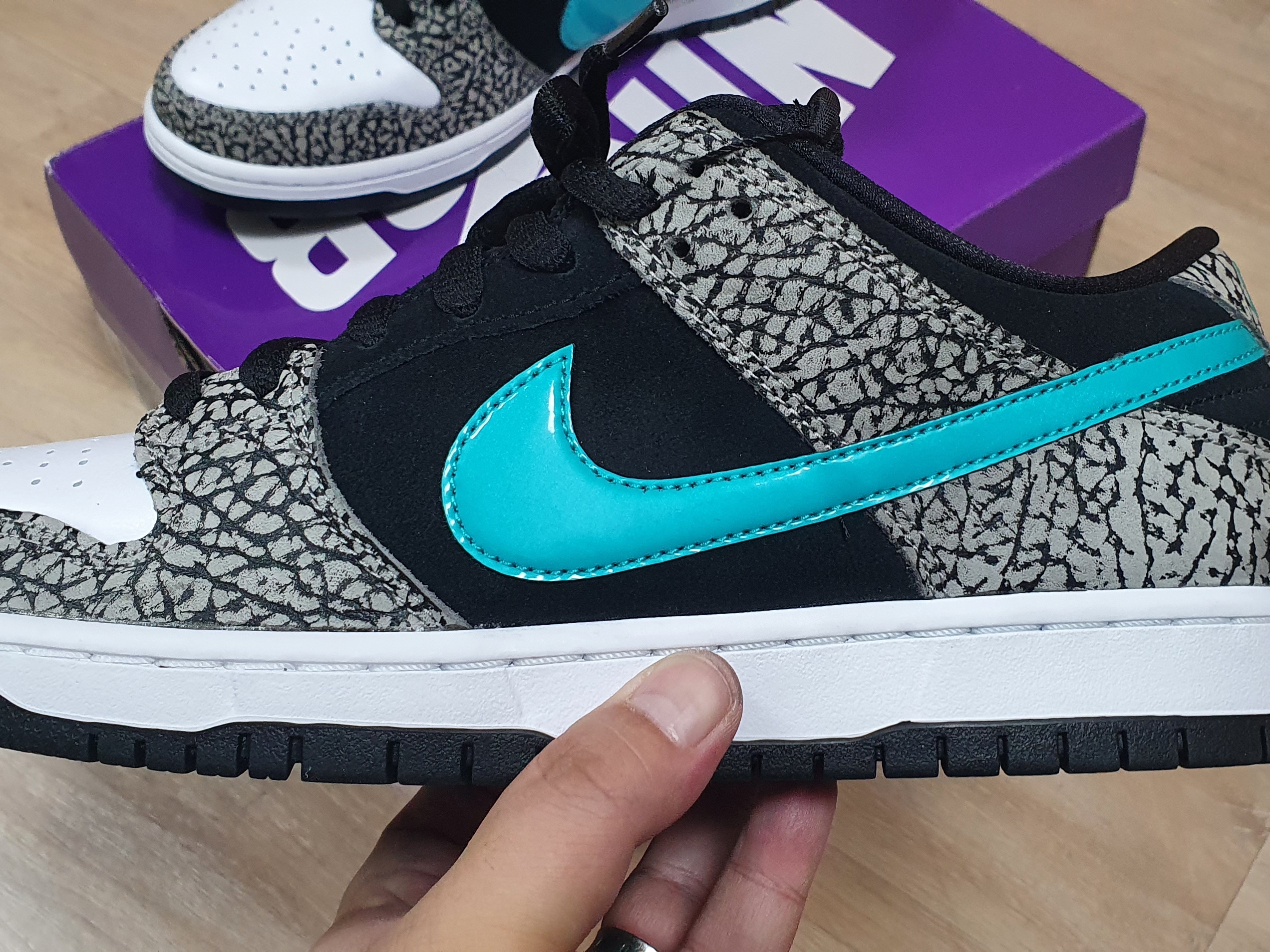 Nike SB Dunk Low Pro Clear Jade 착용 스타일