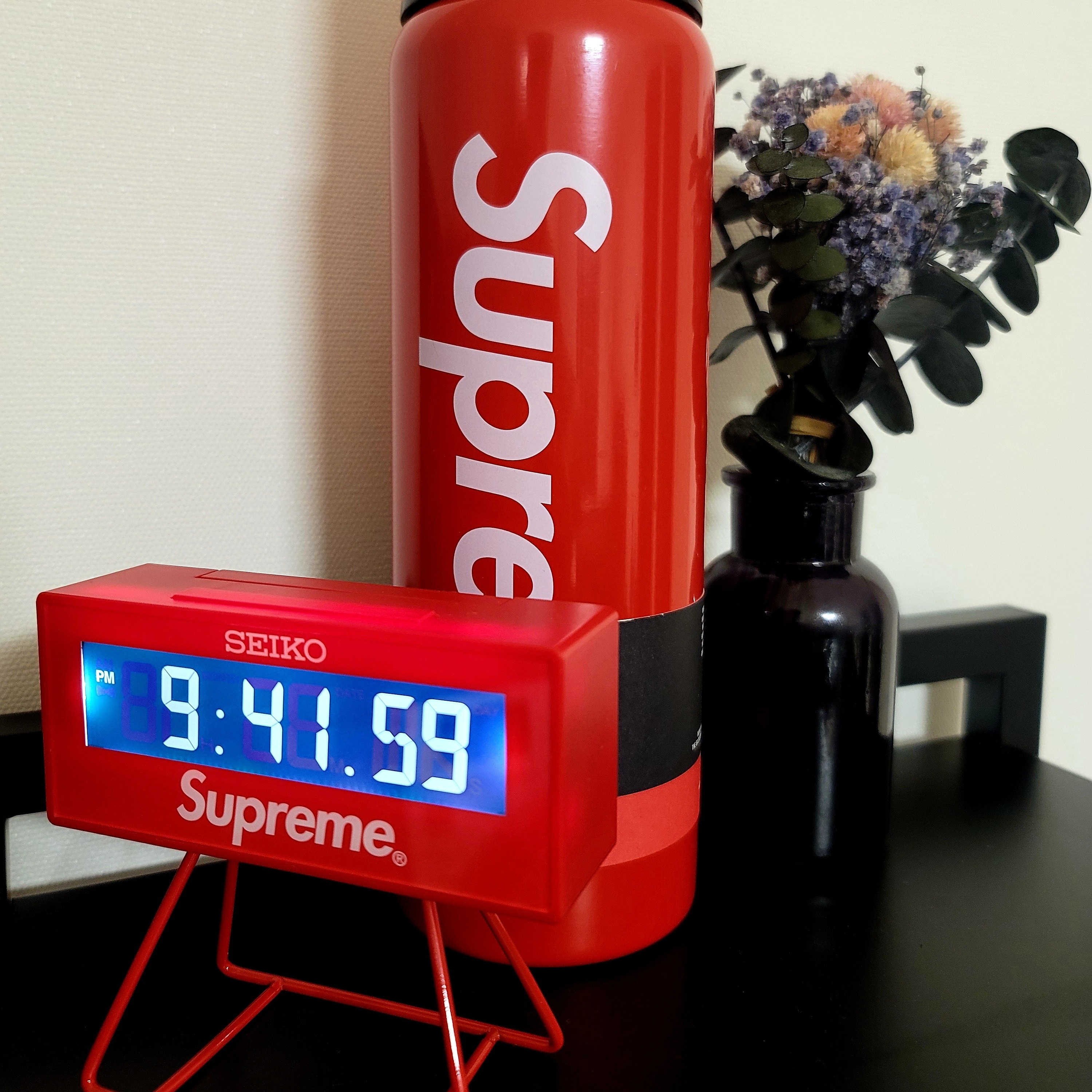 Supreme x Seiko Marathon Clock - 21SS 착용 스타일