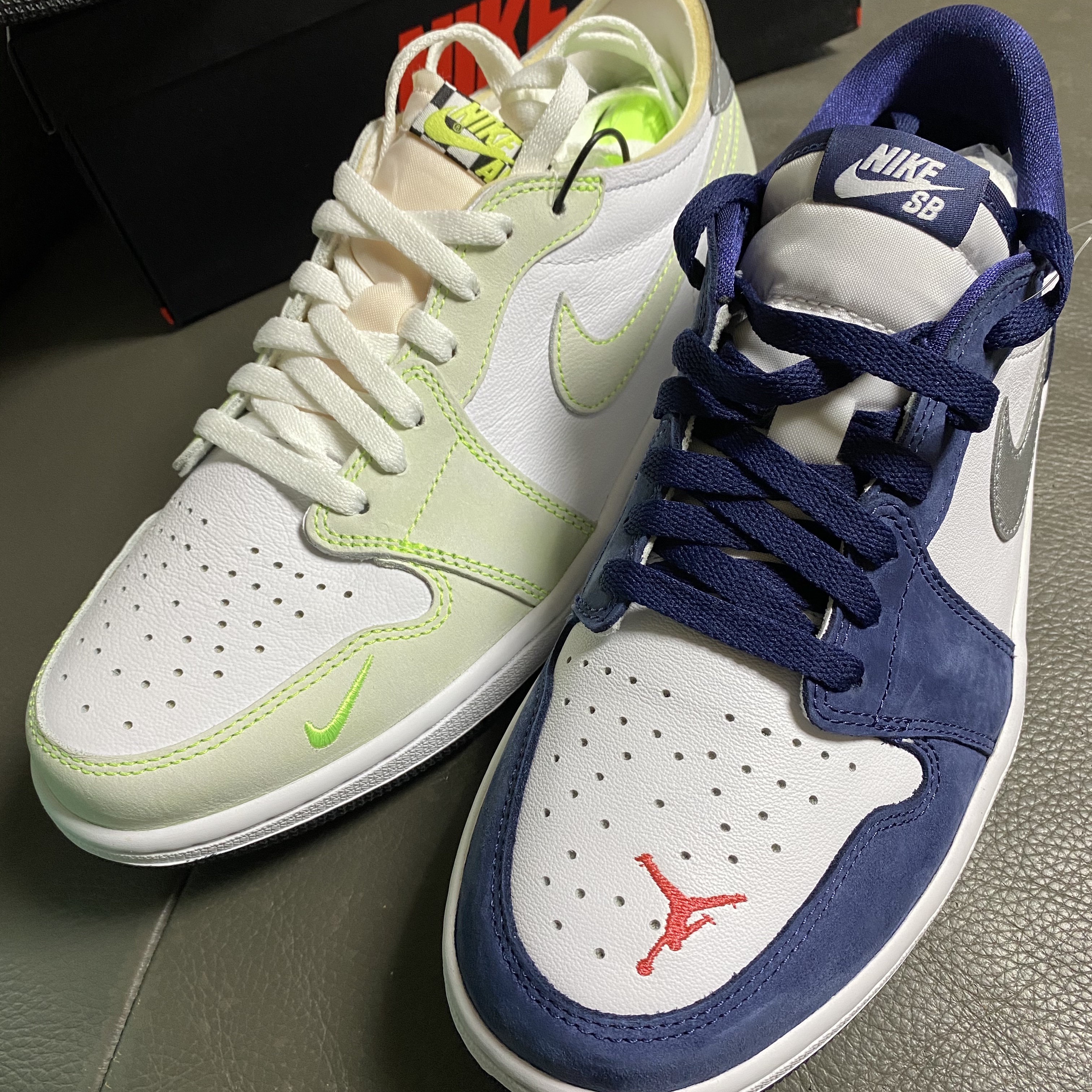 Jordan 1 Low OG Ghost Green, Jordan 1 Low SB Koston Midnight Navy 착용 스타일
