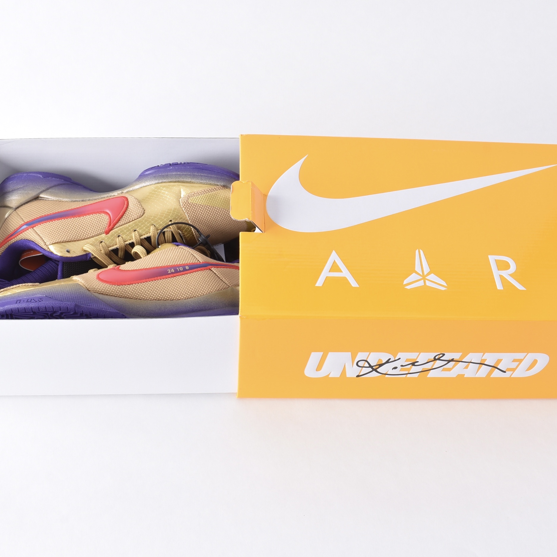 Nike x Undefeated Kobe 5 Protro Hall of Fame 착용 스타일 - 2