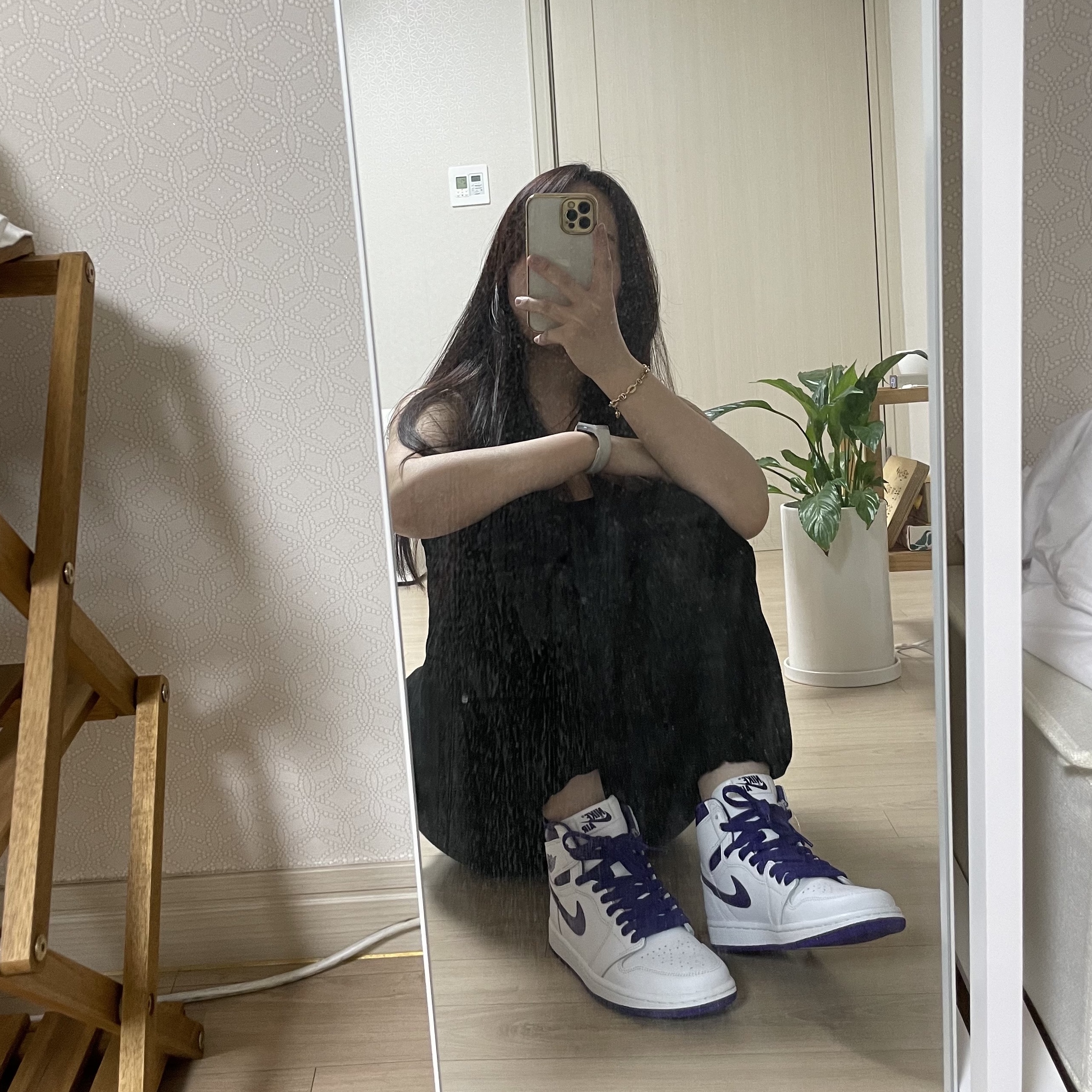 (W) Jordan 1 High OG Court Purple 착용 스타일