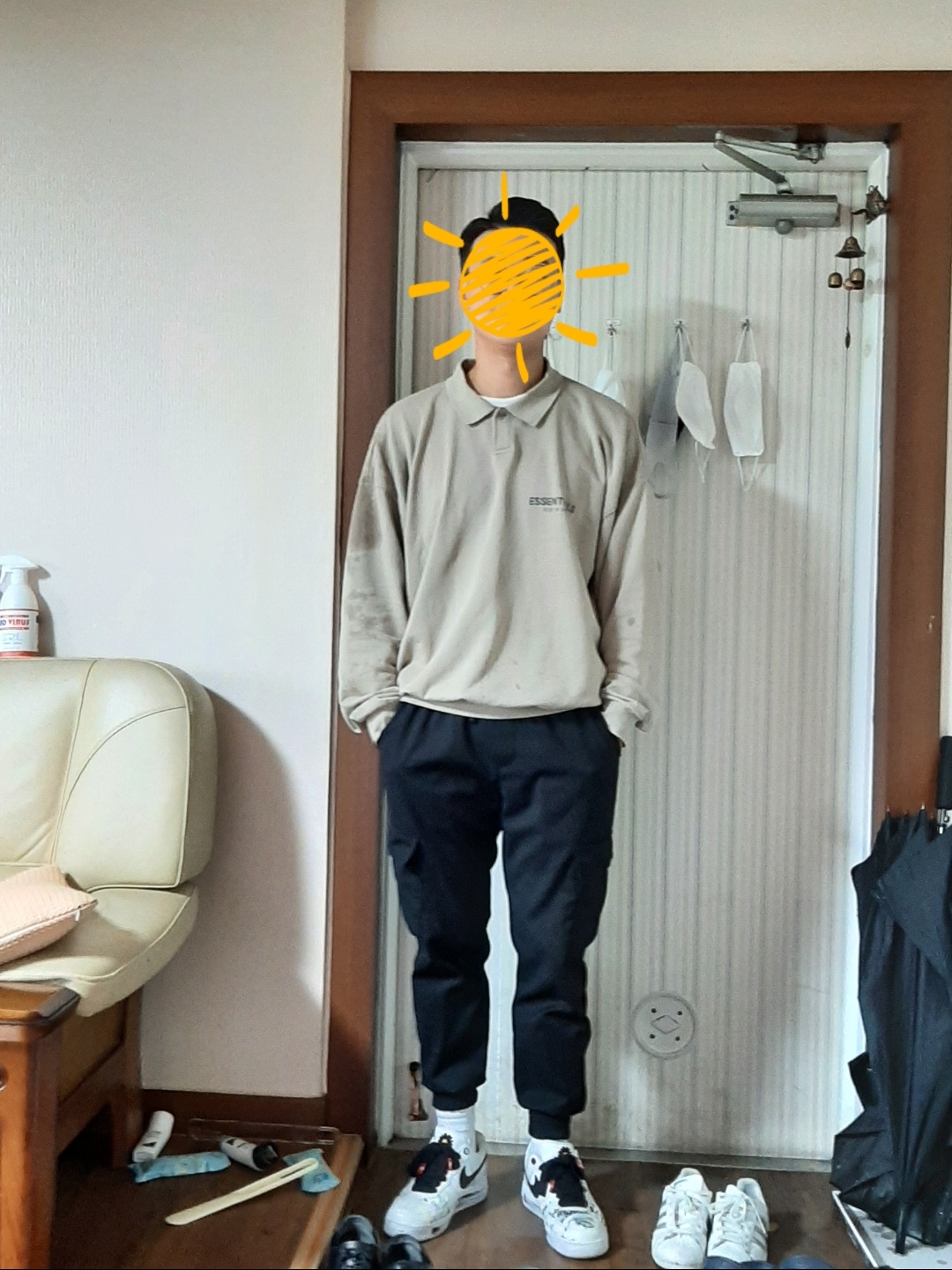 Essentials Long Sleeve Boxy Polo Olive - 20FW, Nike x Peaceminusone Air Force 1 Low Para-Noise 2.0 착용 스타일
