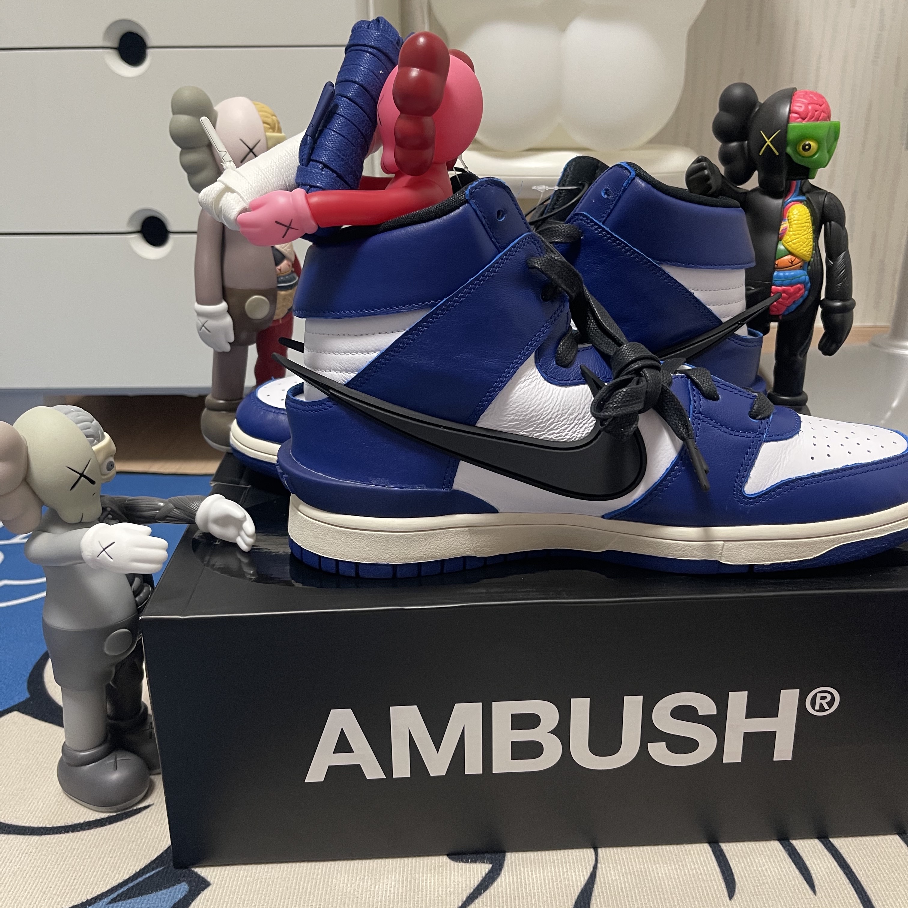 Nike x Ambush Dunk High Deep Royal Blue 착용 스타일