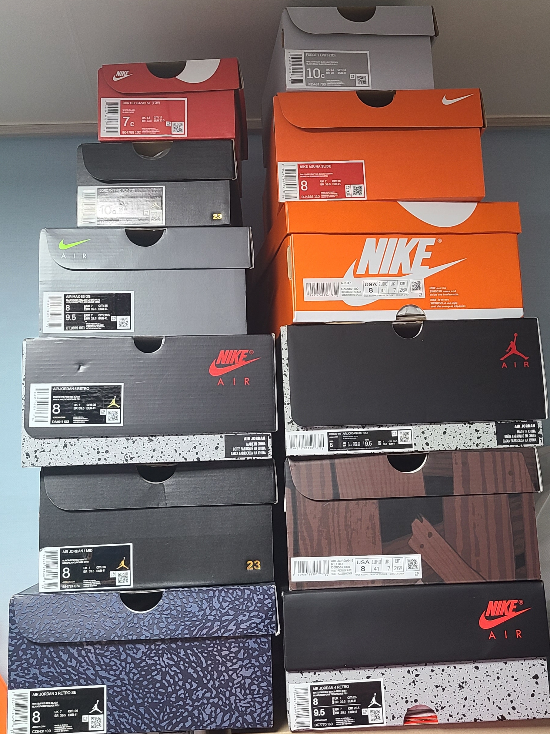 Jordan 1 KO Chicago 2021, Jordan 1 Mid Bred Banned 2020 착용 스타일