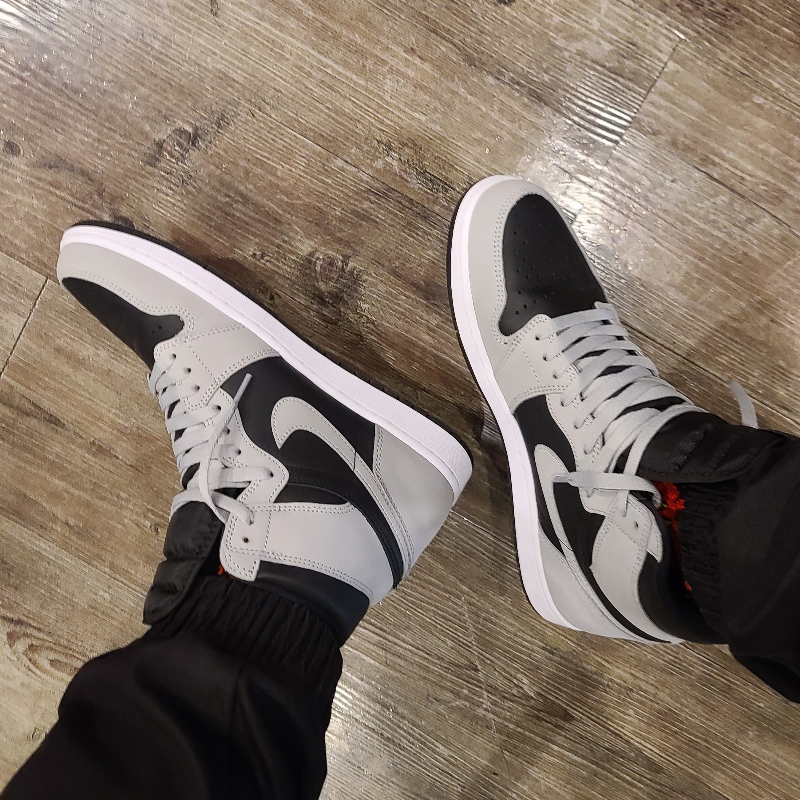 Jordan 1 Retro High OG Shadow 2.0 착용 스타일