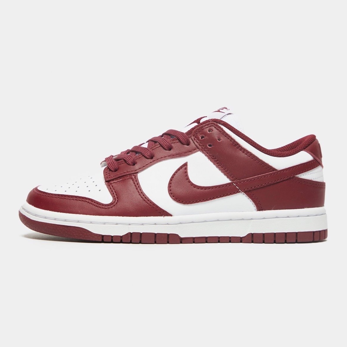 (W) Nike Dunk High Team Red 착용 스타일 - 3