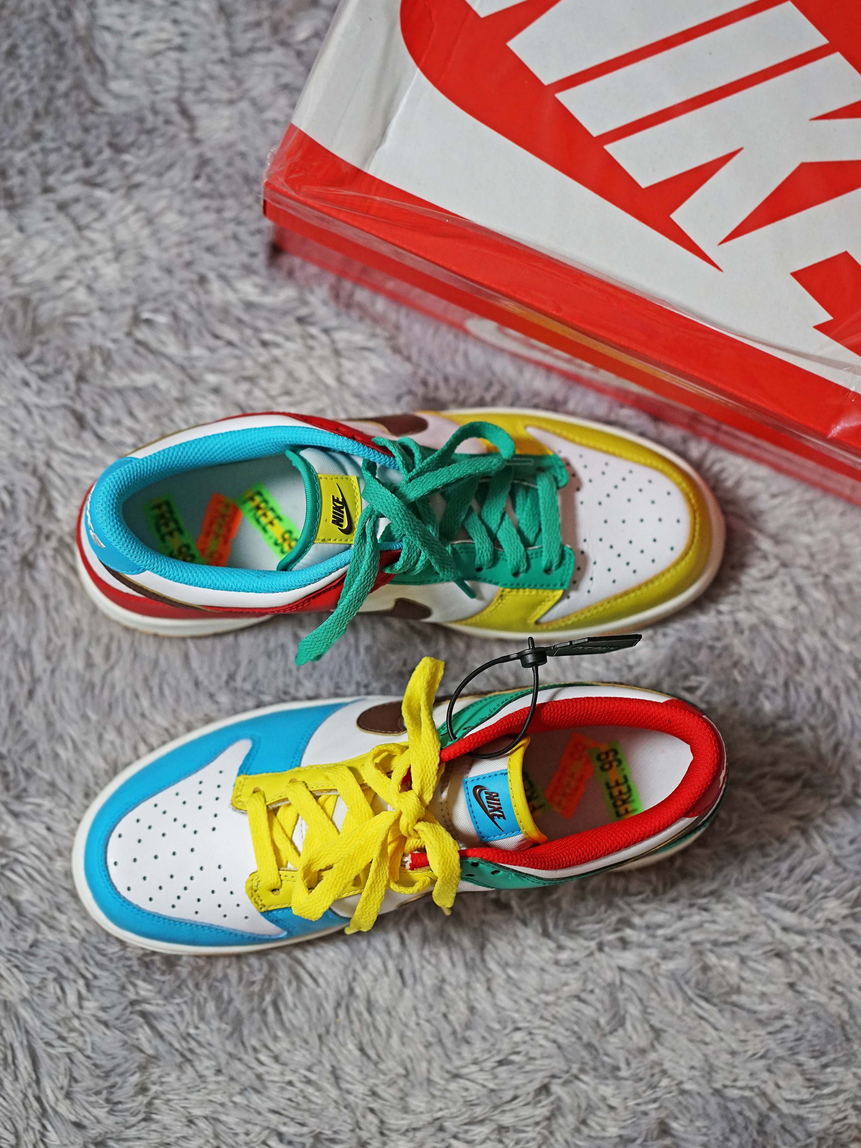 (GS) Nike Dunk Low SE Free.99 White 착용 스타일 - 4
