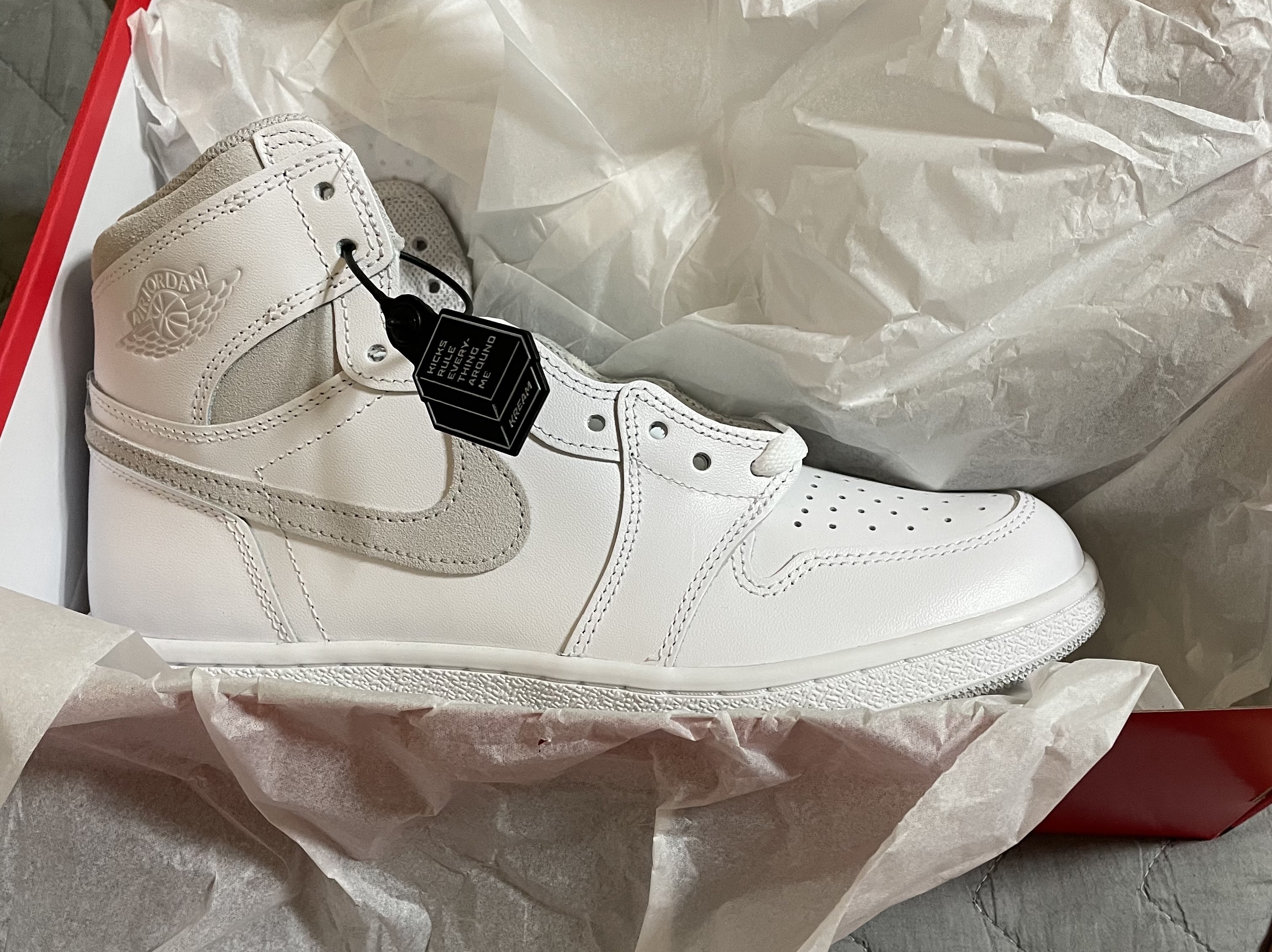 Jordan 1 High 85 Neutral Grey 착용 스타일