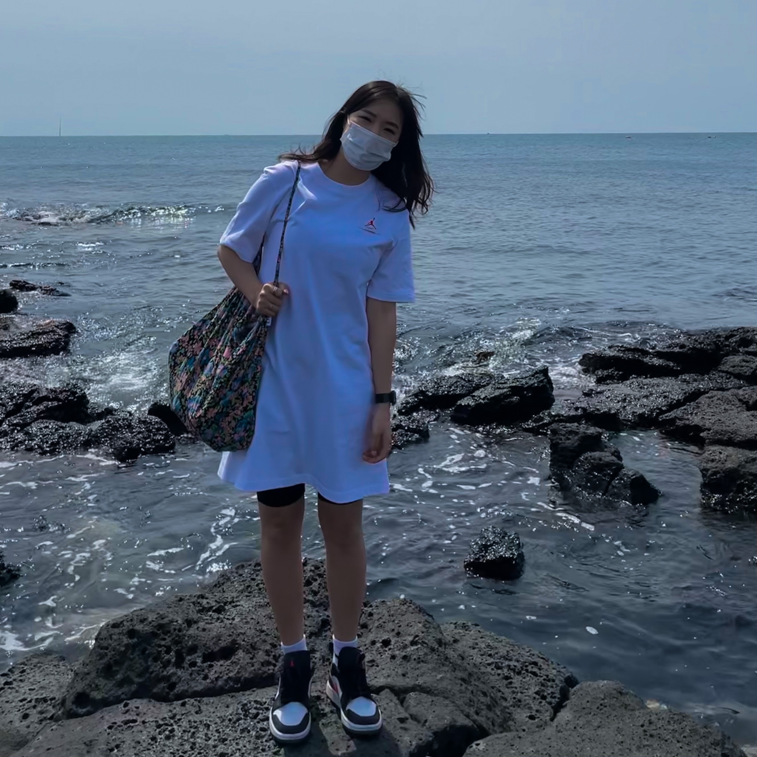 (W) Jordan 1 Low Black Siren Red 착용 스타일