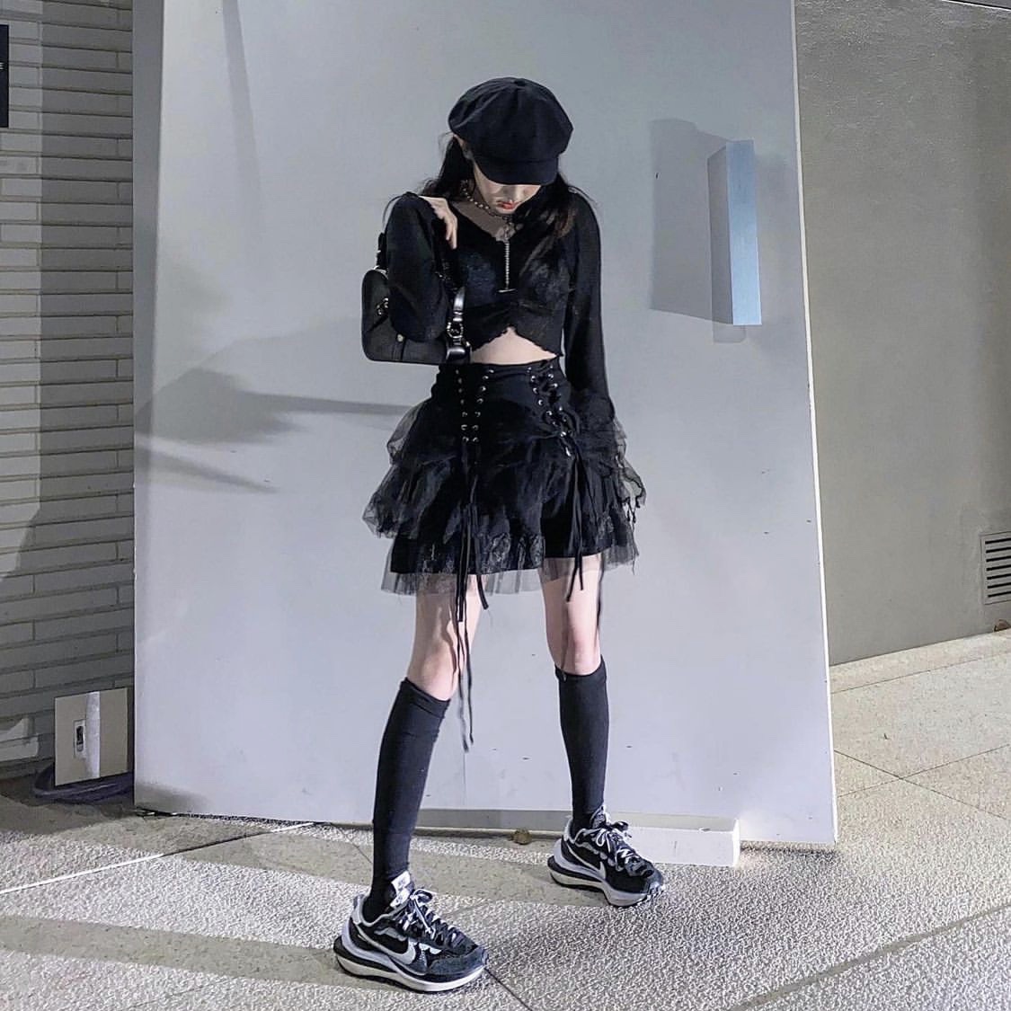 Nike x Sacai VaporWaffle Black White 착용 스타일