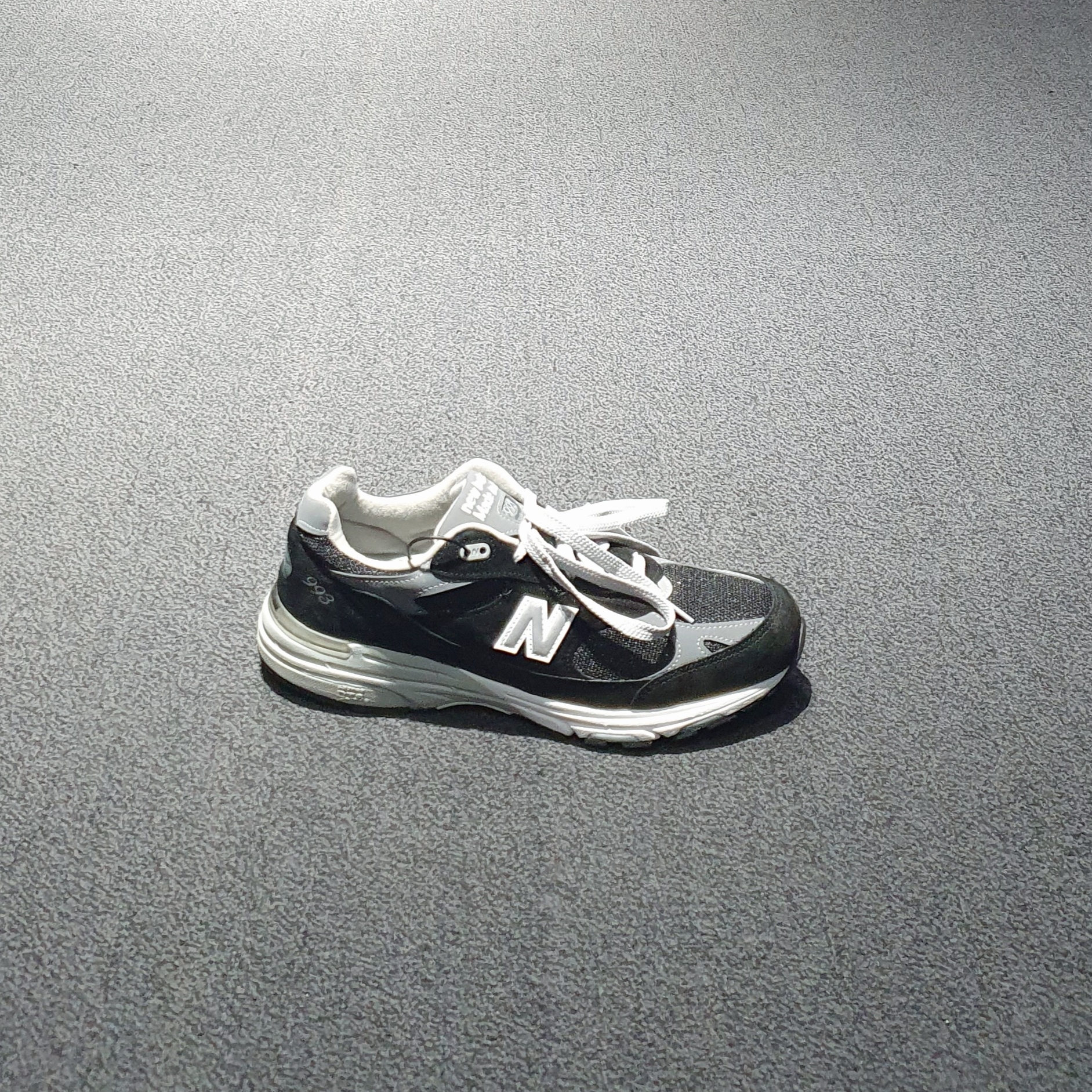 New Balance 993 Made in USA Black - D Standard 착용 스타일