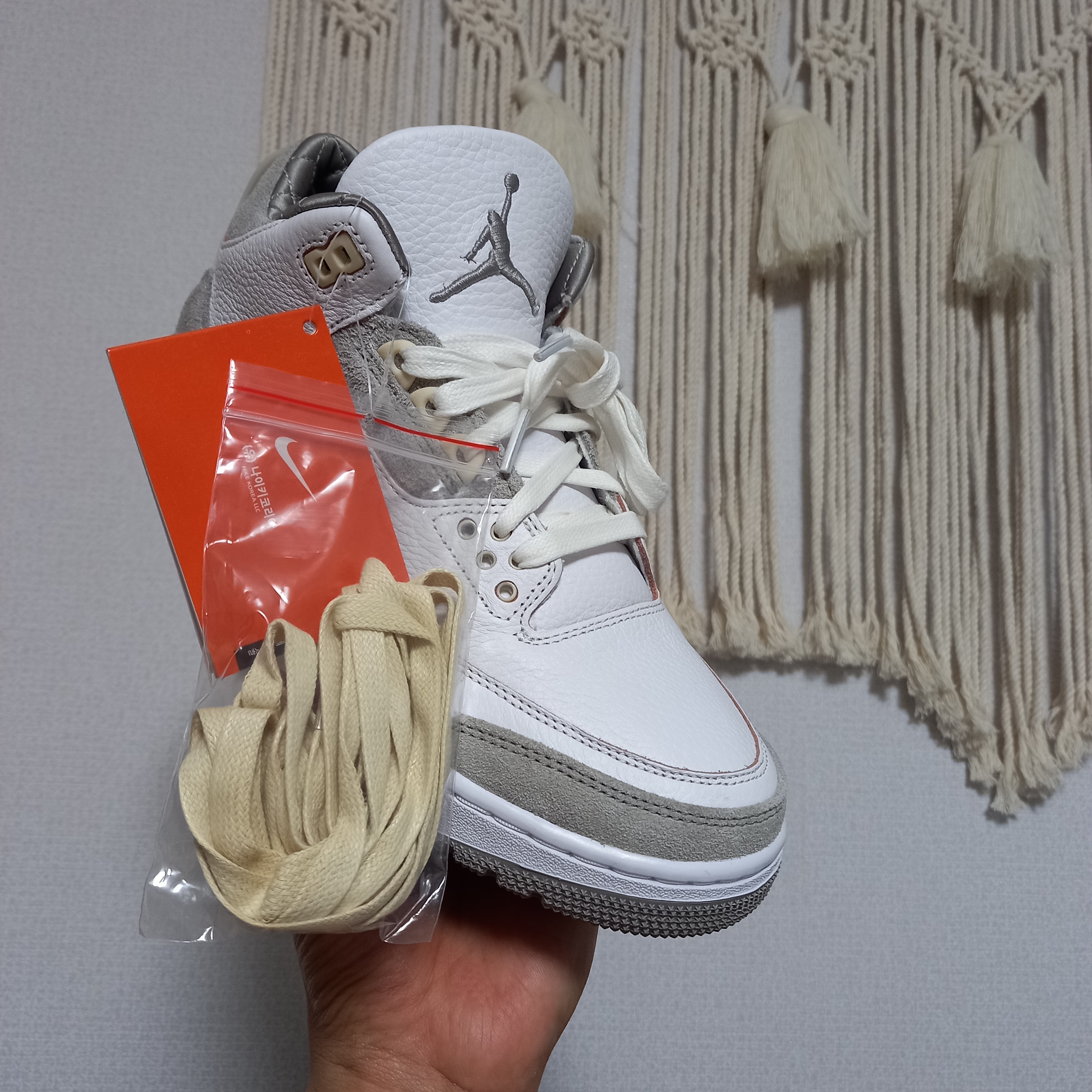 (W) Jordan 3 x A Ma Maniere Retro SP 착용 스타일 - 1