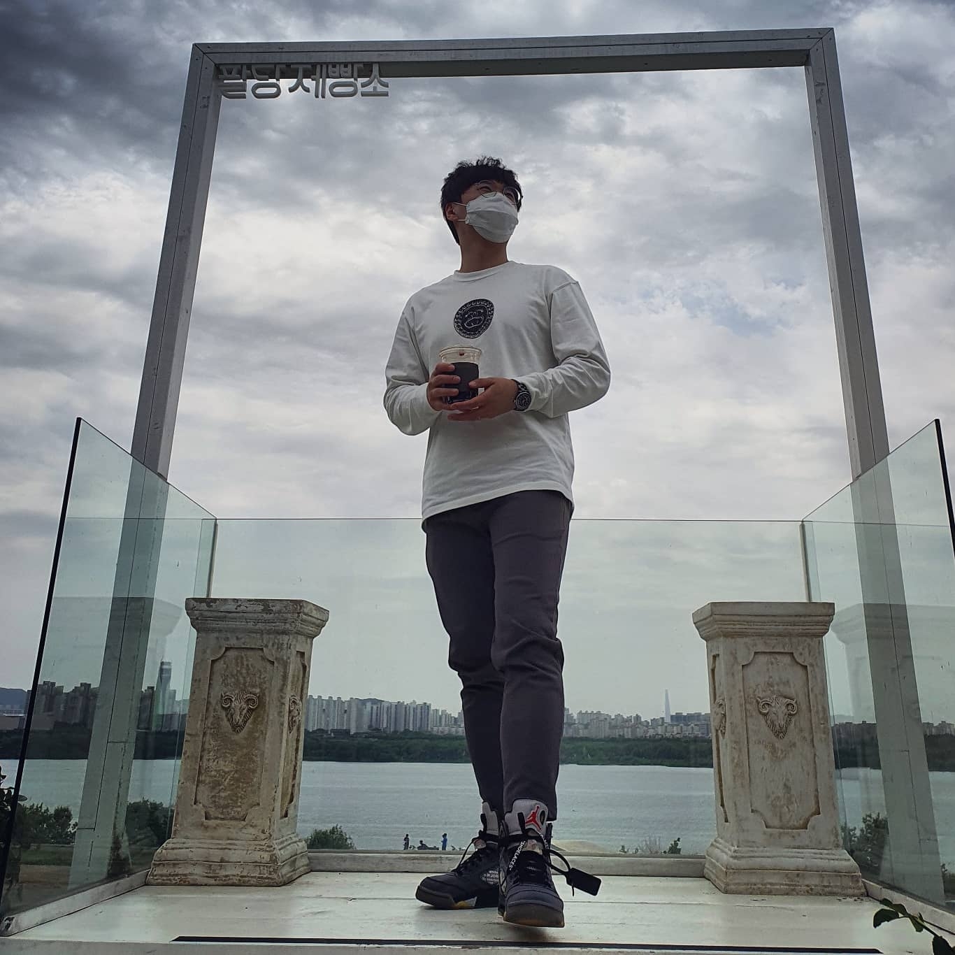 Nike x Stussy Big Swoosh LS T-Shirt White - US/EU, Jordan 5 x Off-White Retro SP Black Muslin 착용 스타일 - 2