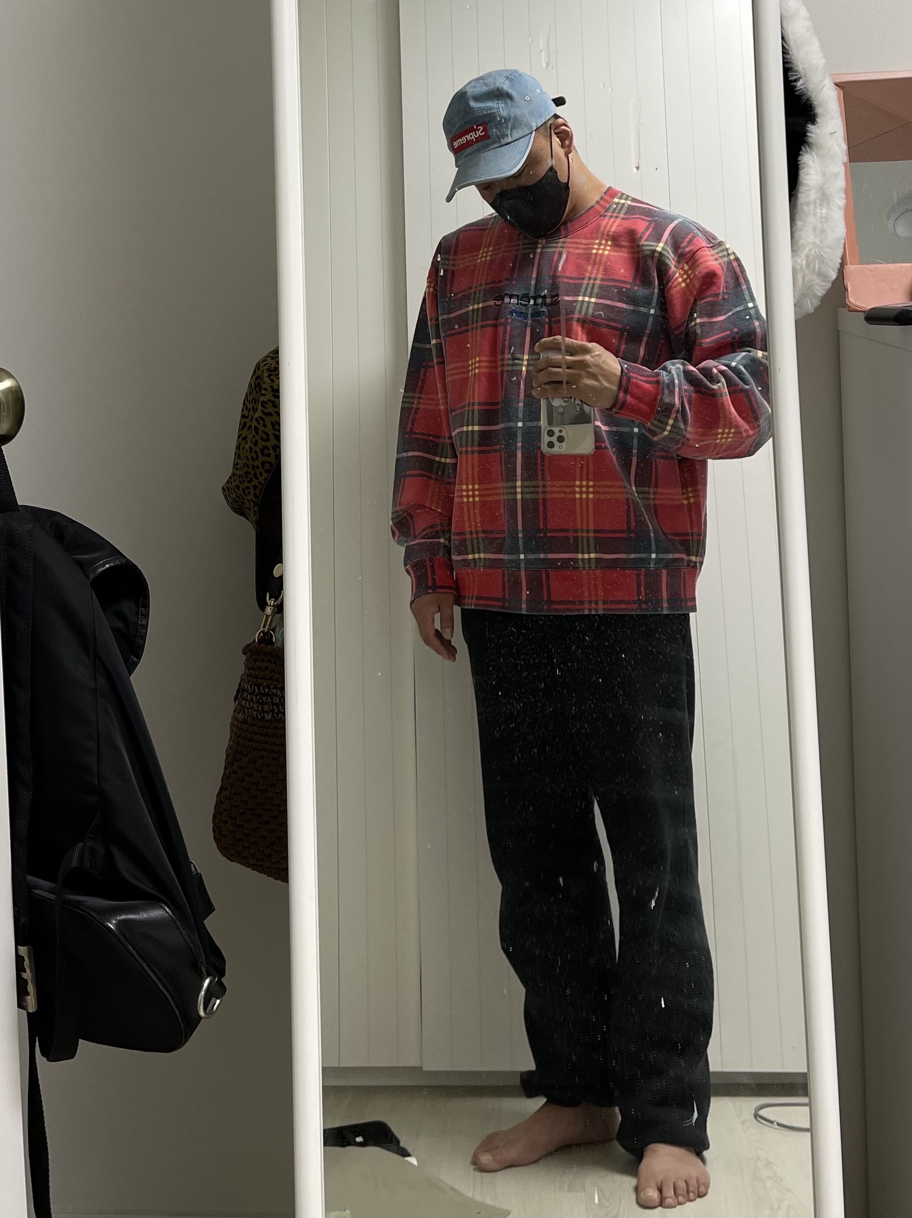 Supreme Plaid Crewneck Red - 21SS 착용 스타일