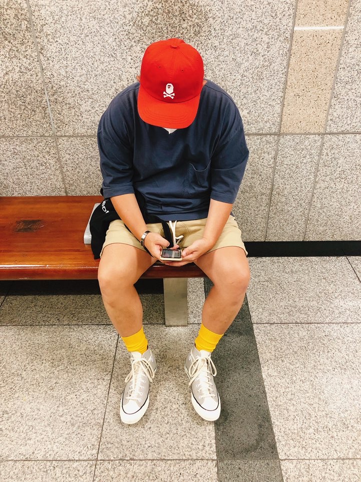 Converse x Fear of God Essentials Chuck 70 Hi Grey 착용 스타일