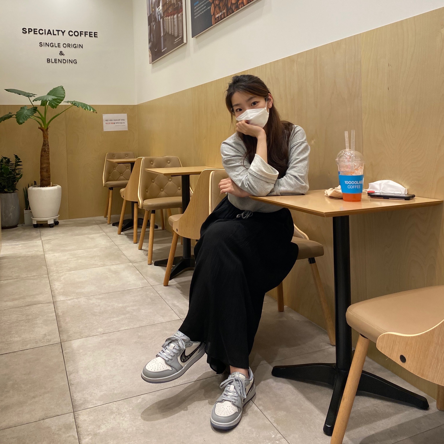 Jordan 1 x Dior Low OG 착용 스타일