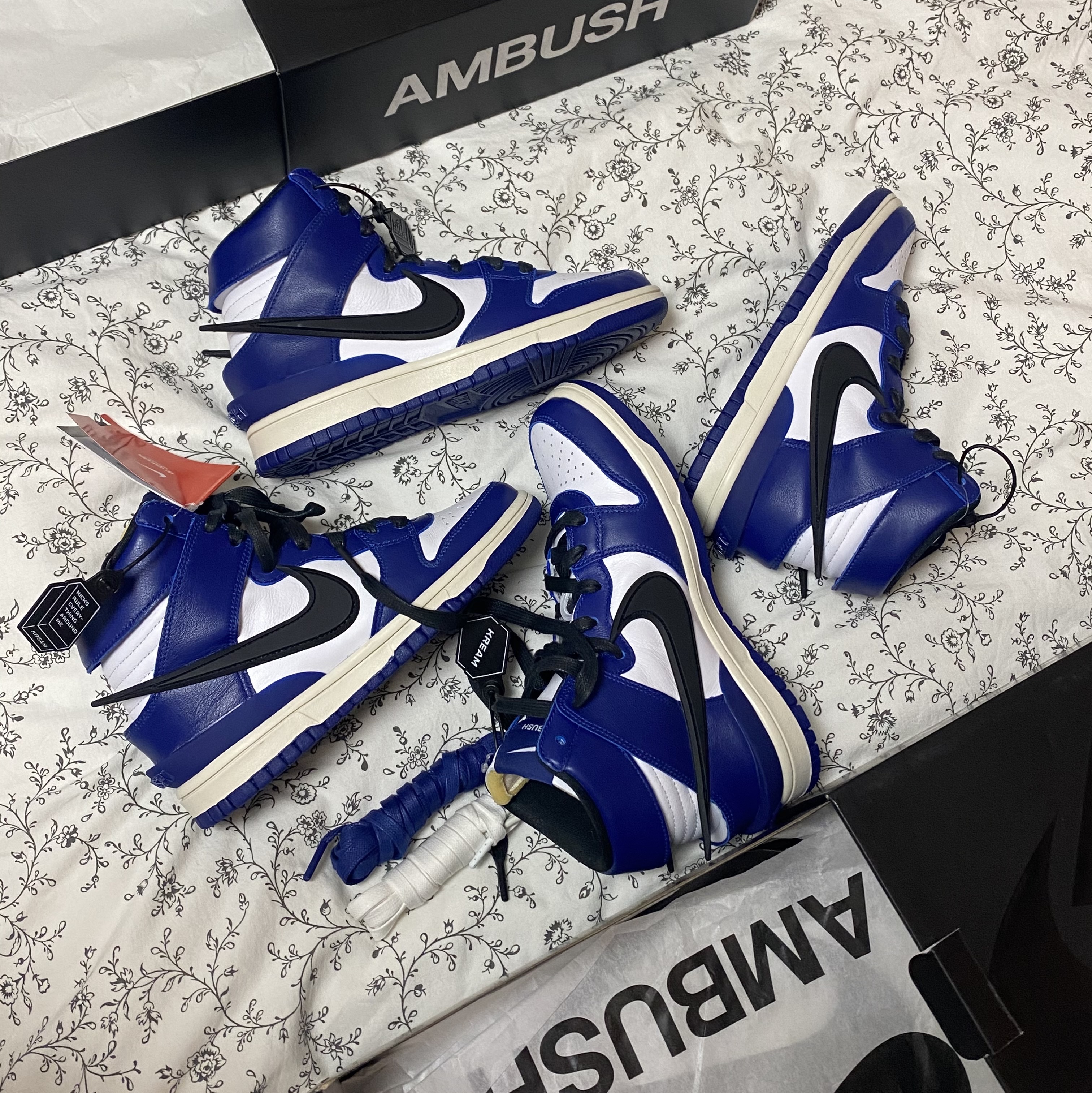 Nike x Ambush Dunk High Deep Royal Blue 착용 스타일 - 1