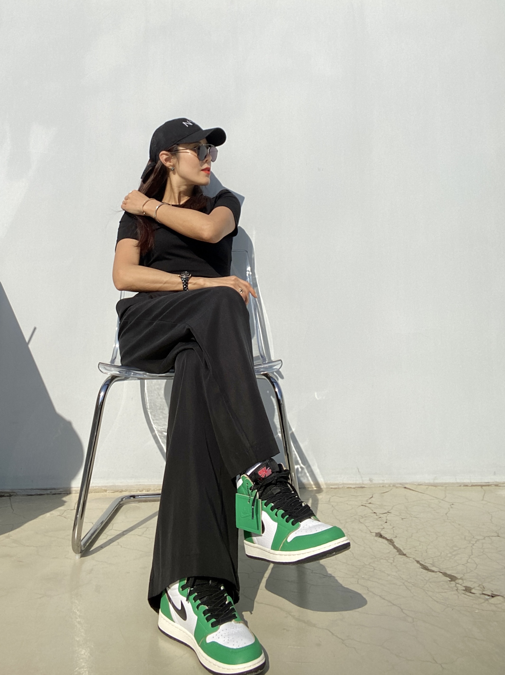 (W) Jordan 1 Retro High OG Lucky Green 착용 스타일 - 1