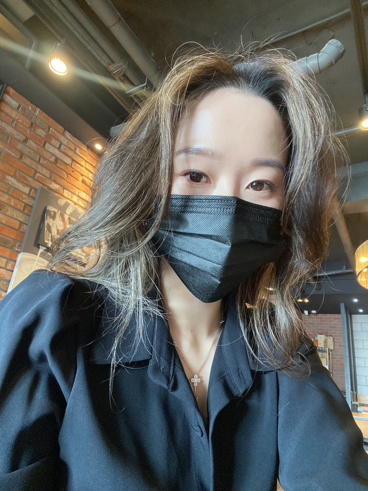 KREAM 프로필 이미지