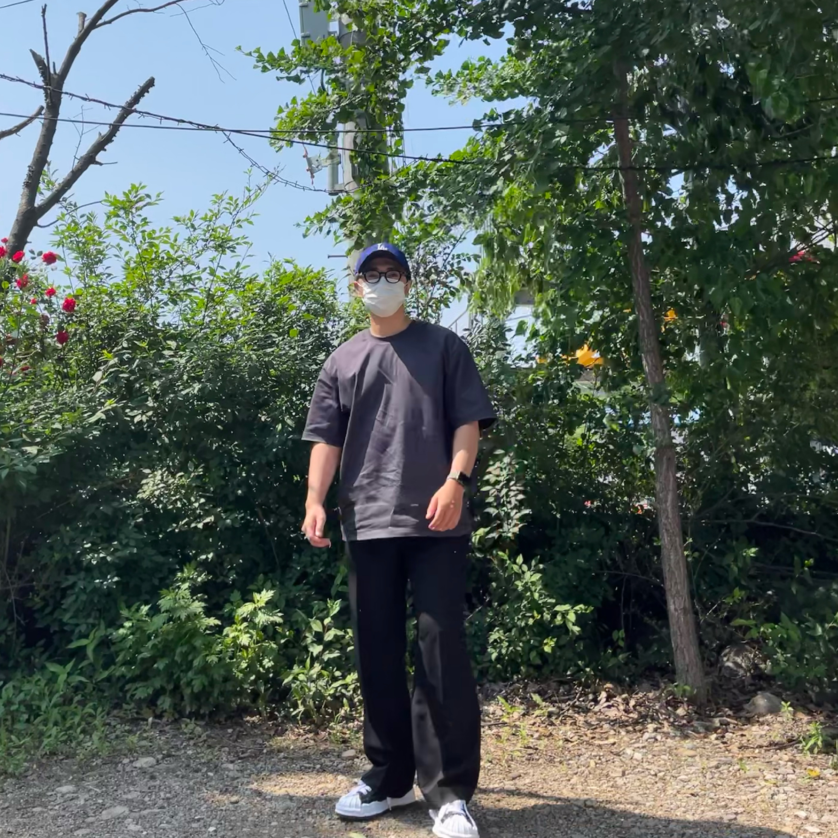 Maison Mihara Yasuhiro Blakey OG Sole Canvas Low-top Sneakers Black 착용 스타일