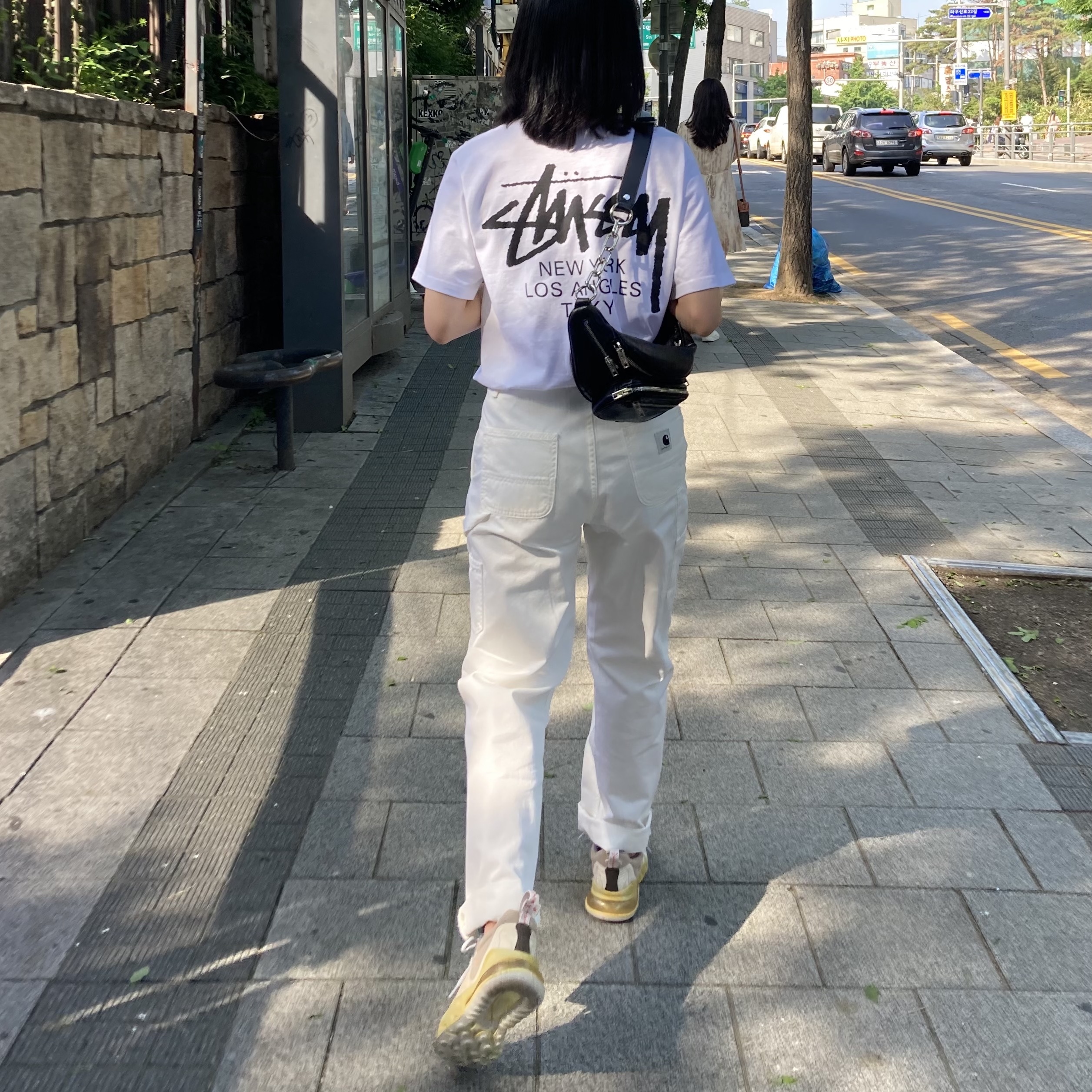Stussy x Martine Rose 40 WT T-Shirt, Nike x Travis Scott Air Max 270 React Cactus Trails 착용 스타일