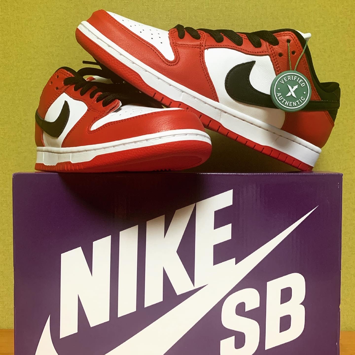 Nike SB Dunk Low Pro Chicago 착용 스타일 - 2