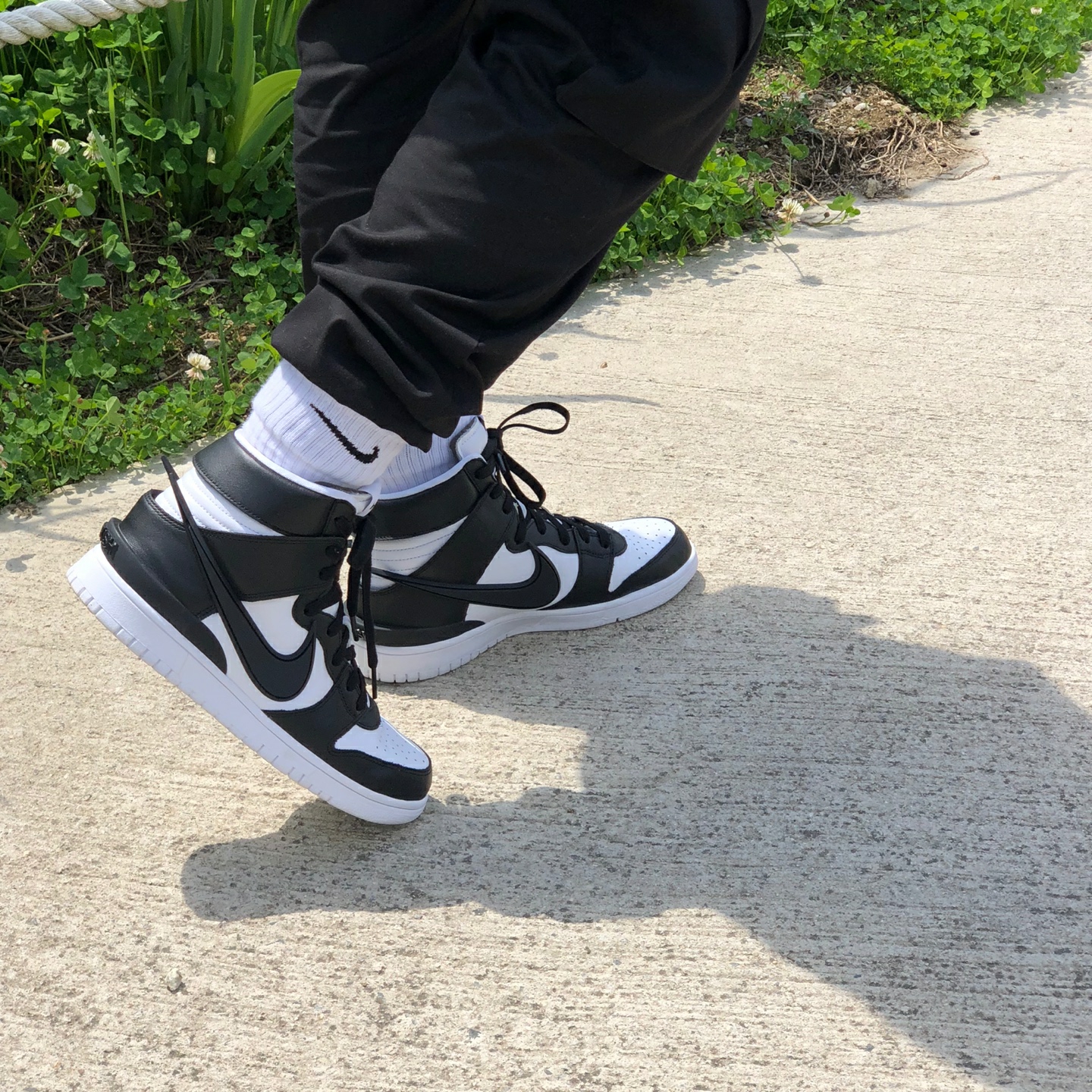 Nike x Ambush Dunk High Black 착용 스타일 - 2