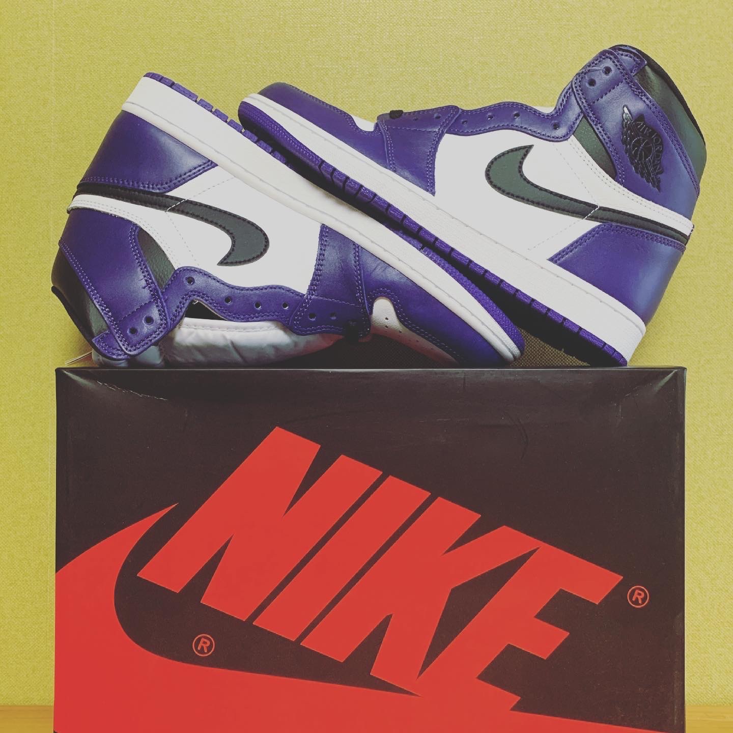 Jordan 1 Retro High OG Court Purple 2020 착용 스타일 - 3