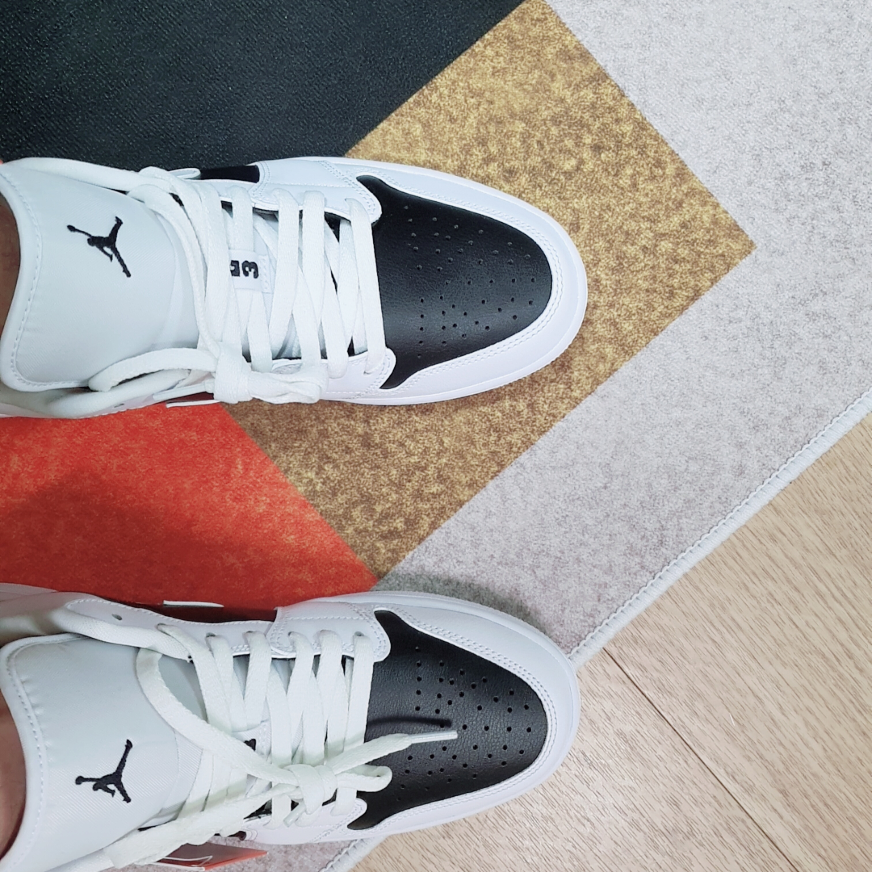 (W) Jordan 1 Low Panda 착용 스타일 - 3