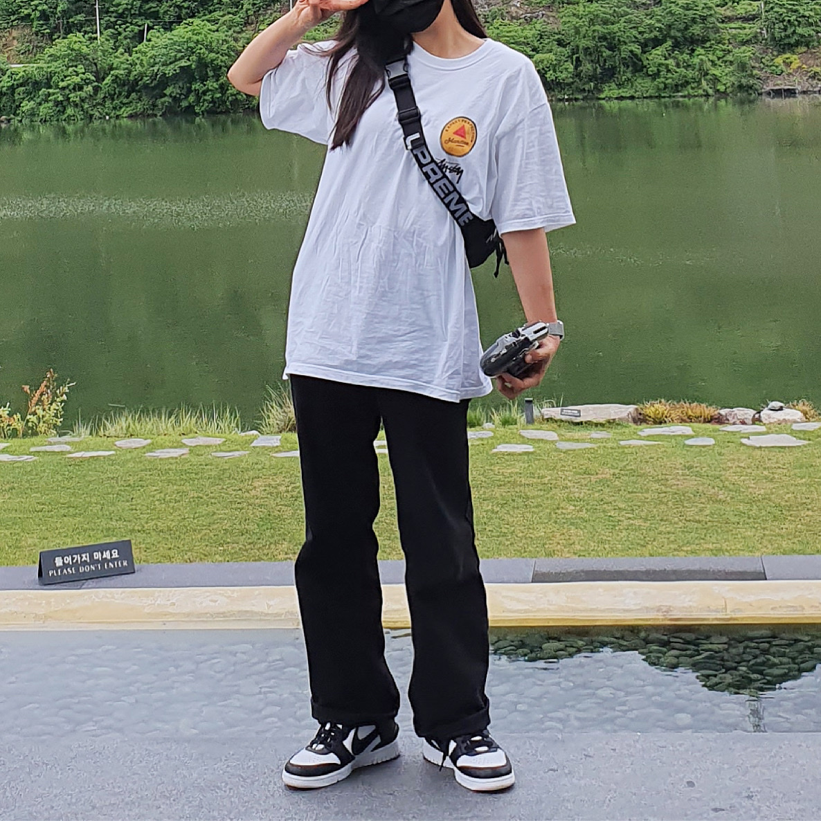 Nike x Ambush Dunk High Black, Stussy x Martine Rose 40 WT T-Shirt 착용 스타일