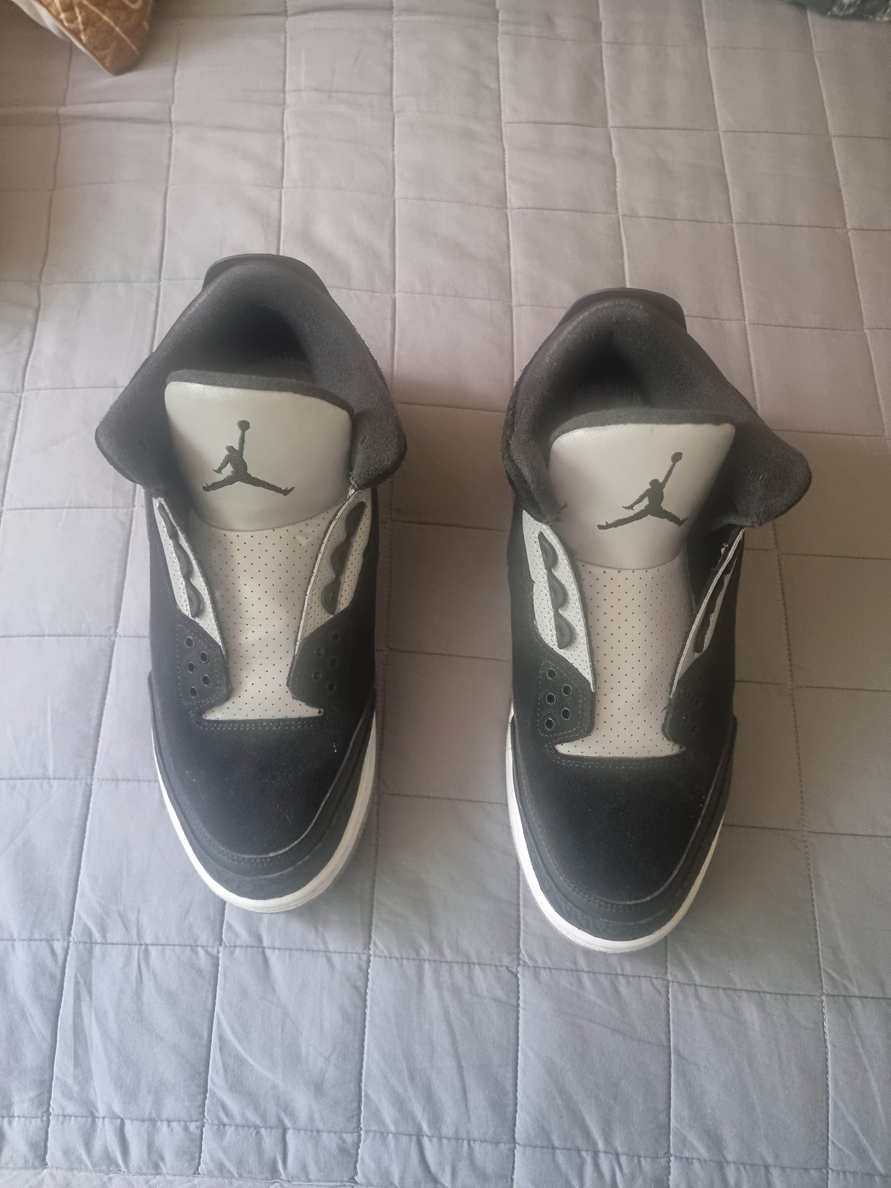 Jordan 3 Retro Tinker Black Cement Gold 착용 스타일