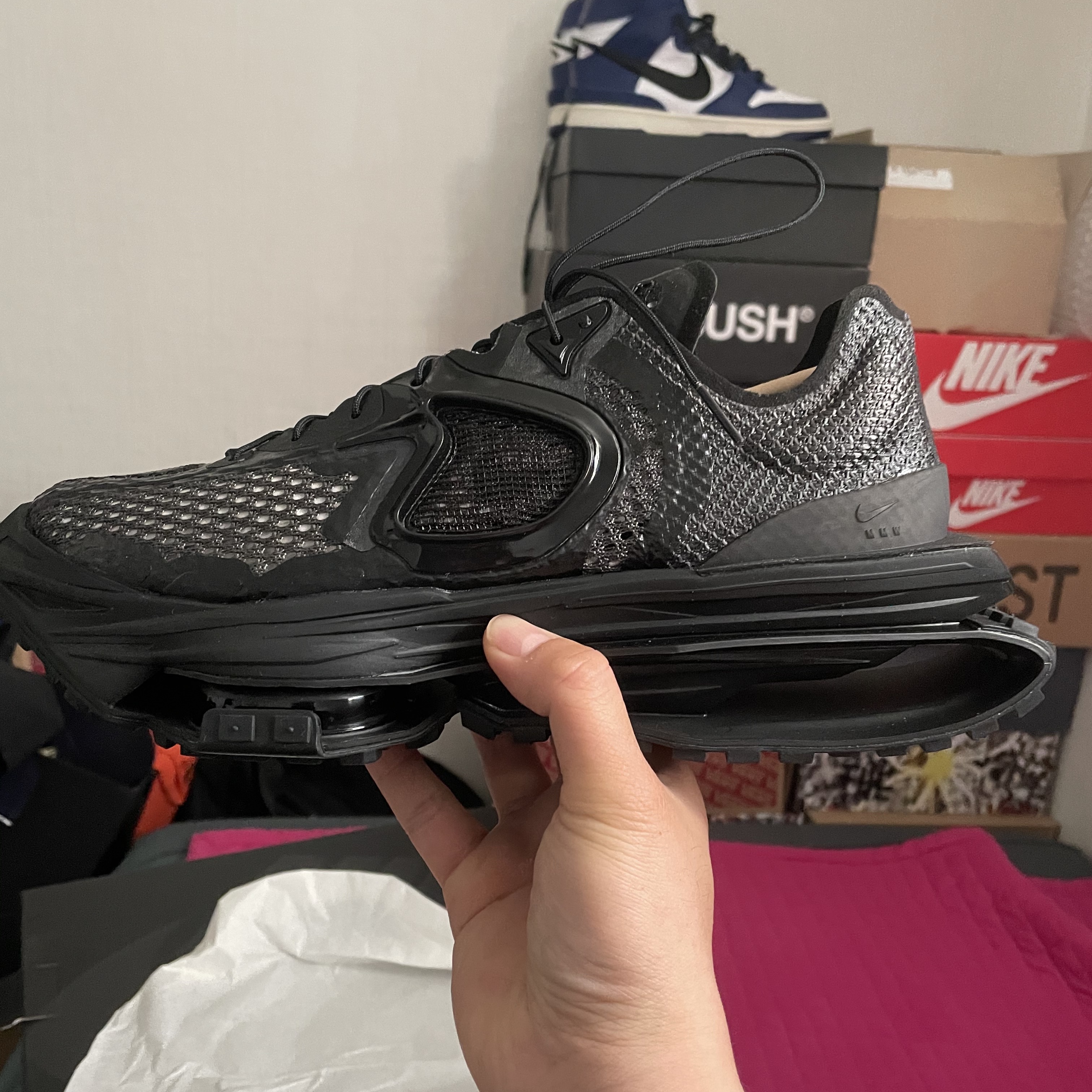 Nike x Matthew M Williams Zoom 004 Triple Black 착용 스타일