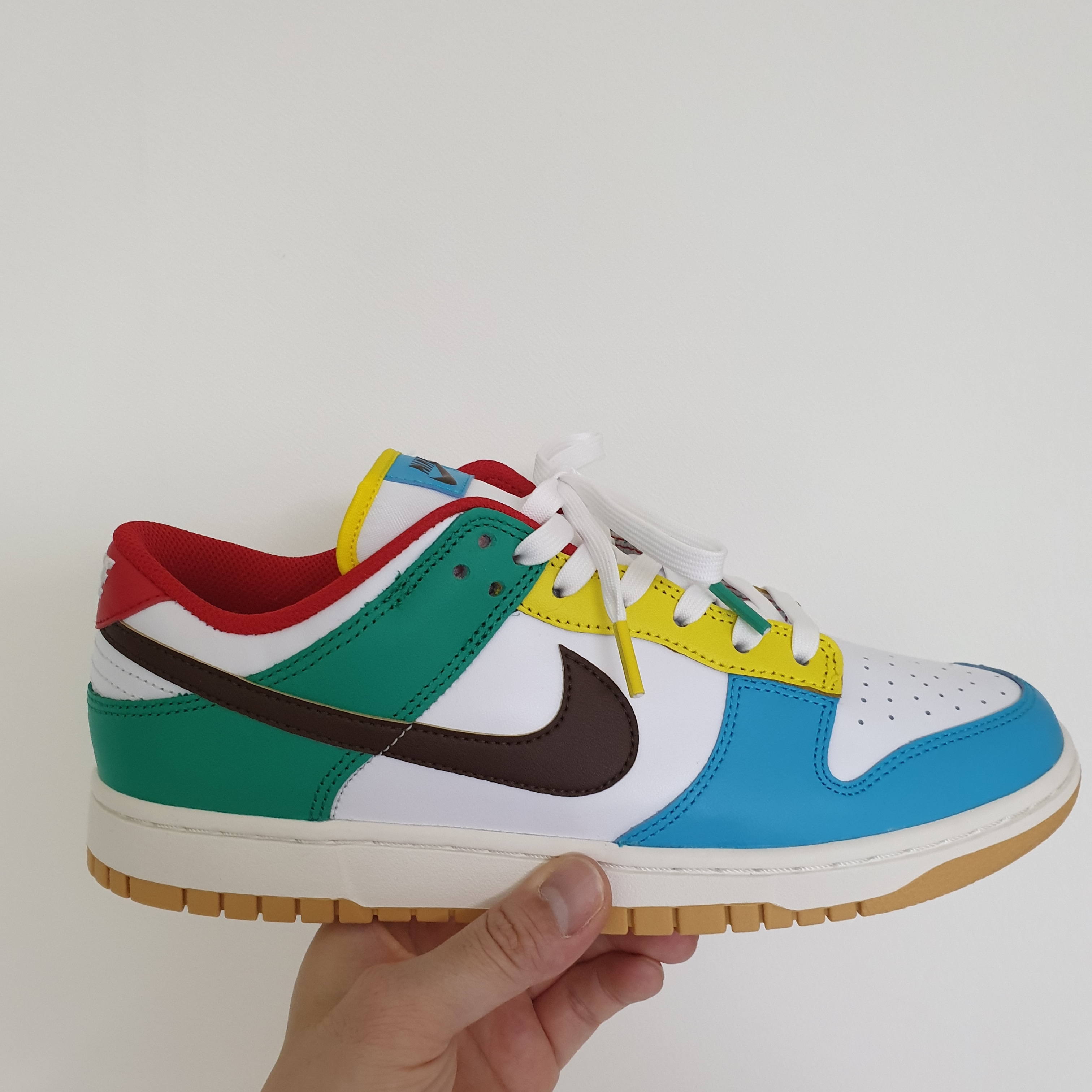 Nike Dunk Low SE Free.99 White 착용 스타일 - 2