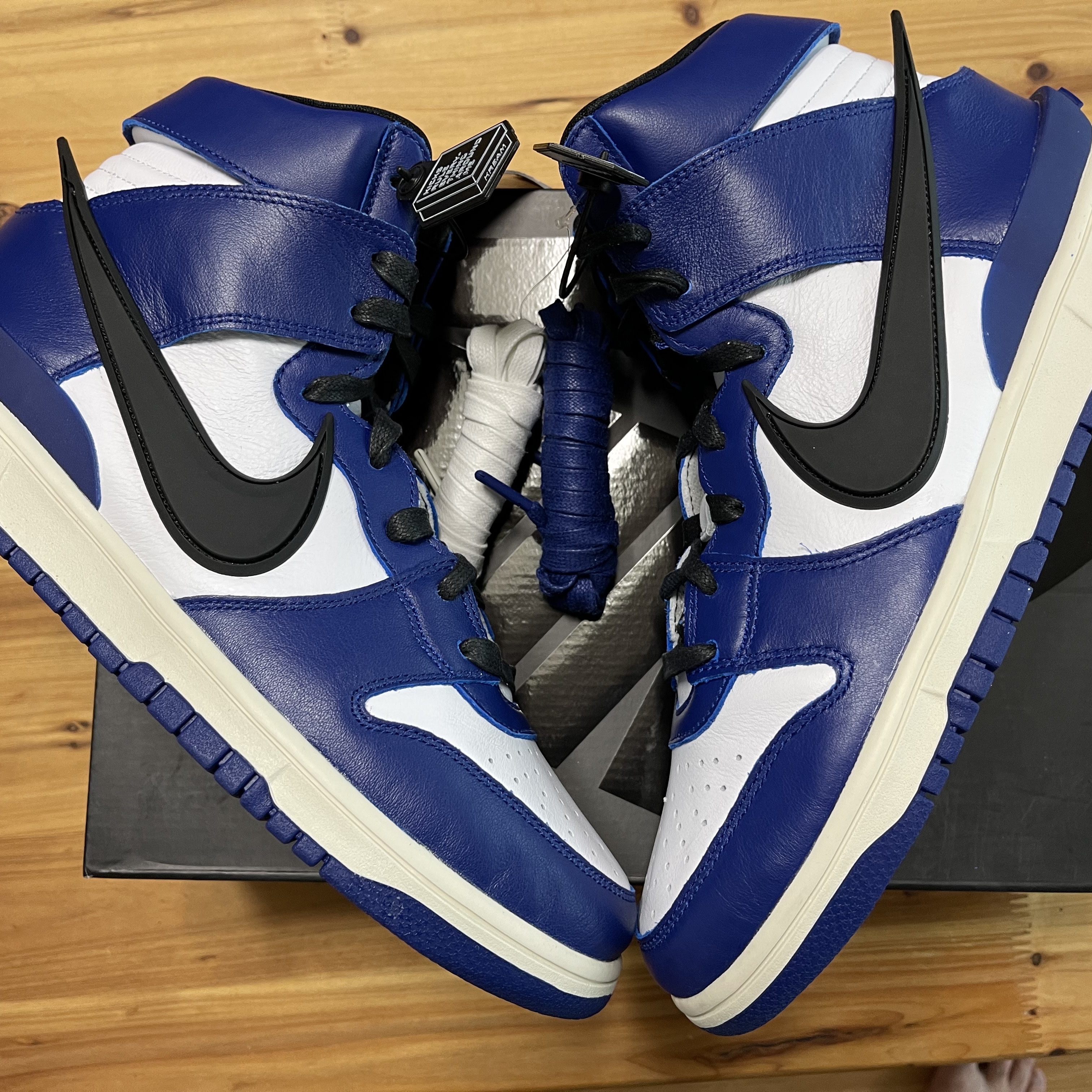 Nike x Ambush Dunk High Deep Royal Blue 착용 스타일 - 3