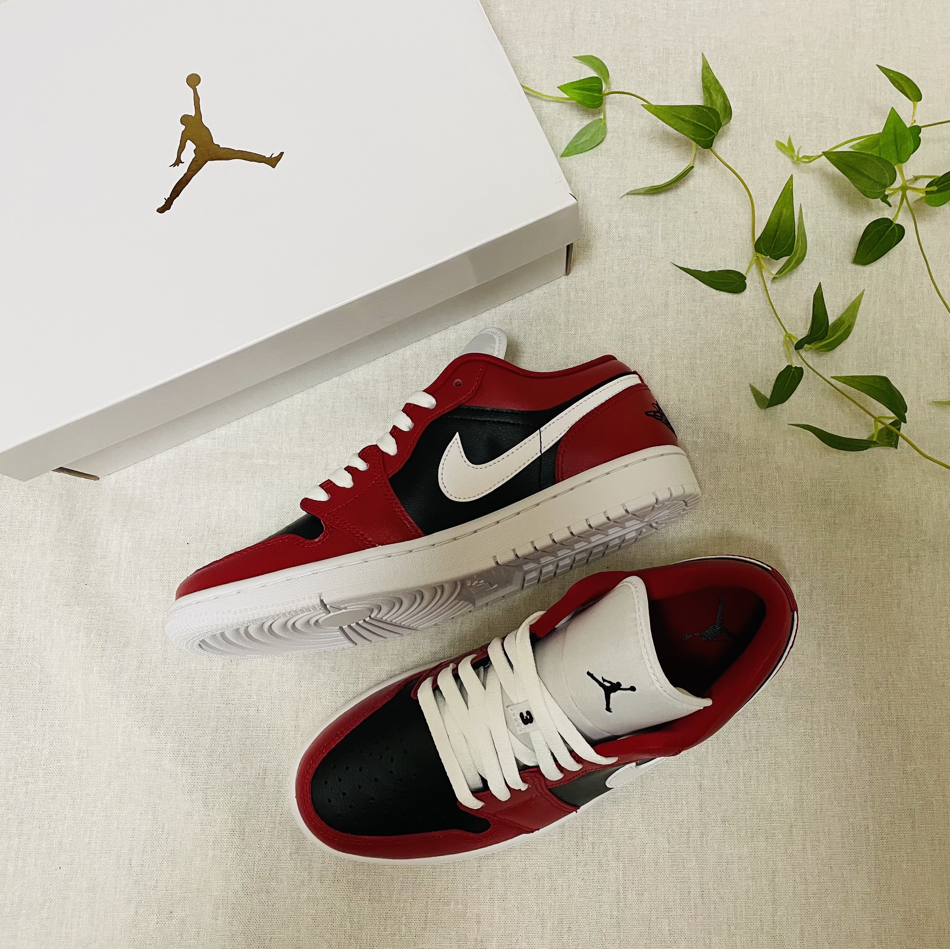 (W) Jordan 1 Low Chicago Flip 착용 스타일