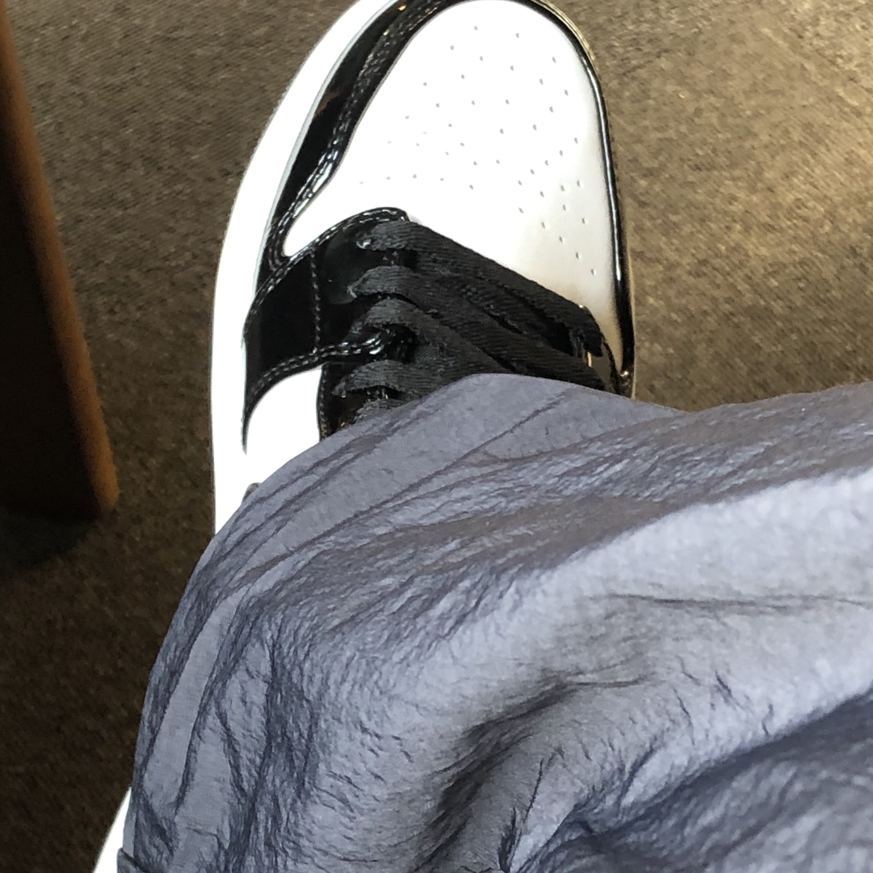 Jordan 1 Mid SE ASW Black 착용 스타일 - 2
