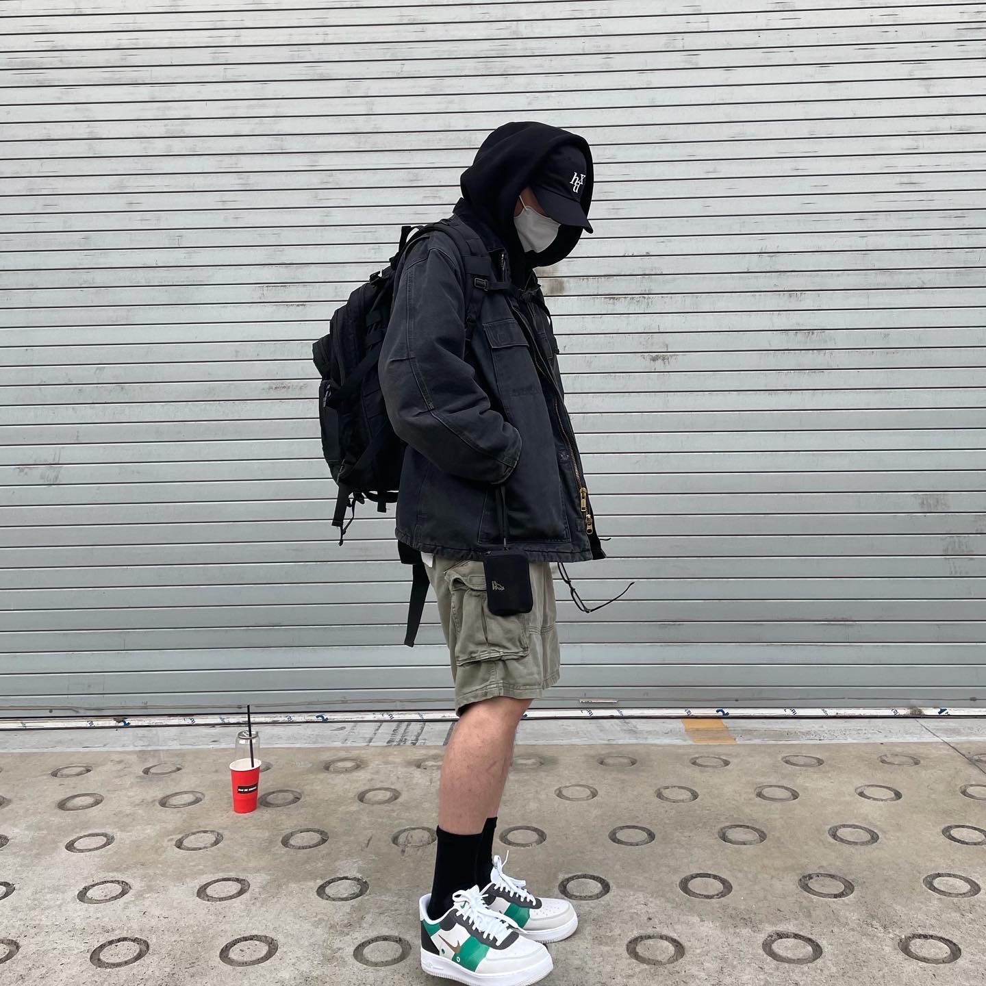 Nike Air Force 1 '07 PRM 1 Vast Grey 착용 스타일 - 1