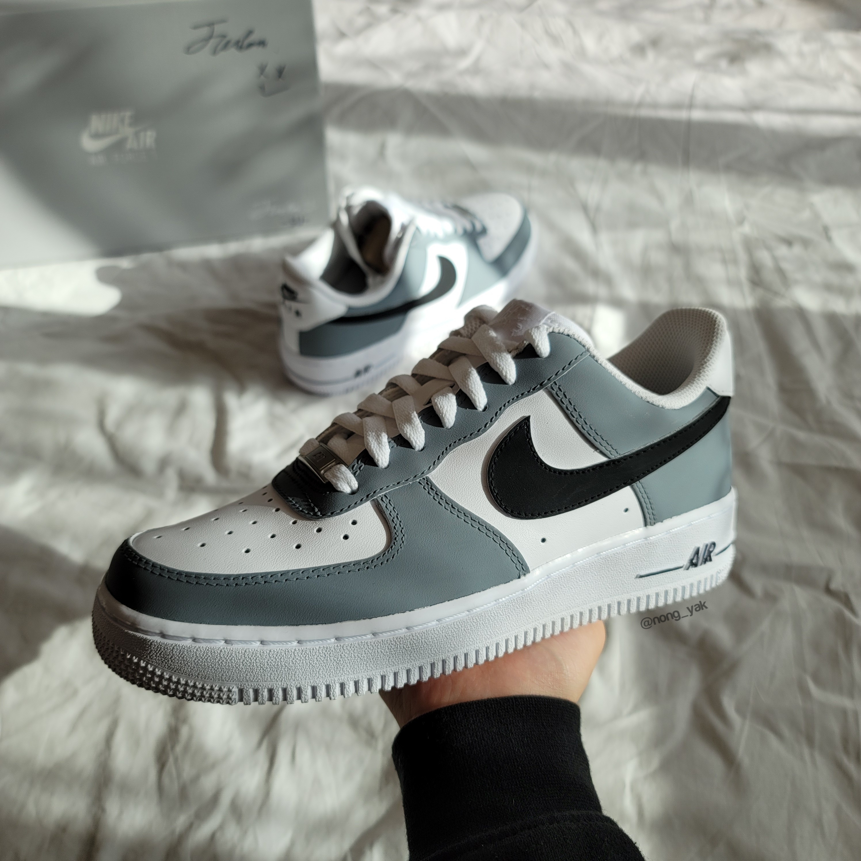 Nike Air Force 1 '07 Low White, (W) Nike Air Force 1 '07 Low White 착용 스타일 - 1
