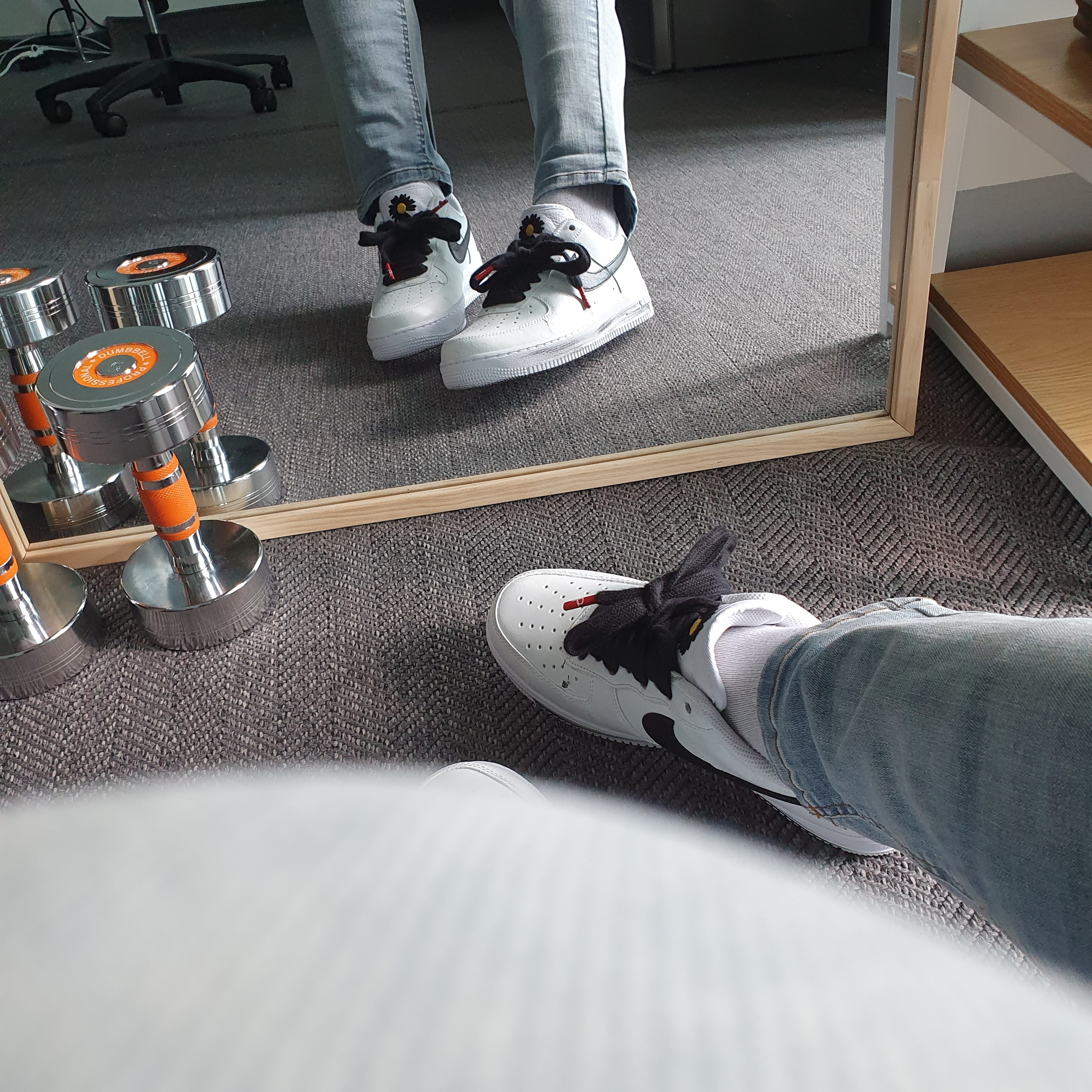 Nike x Peaceminusone Air Force 1 Low Para-Noise 2.0 착용 스타일