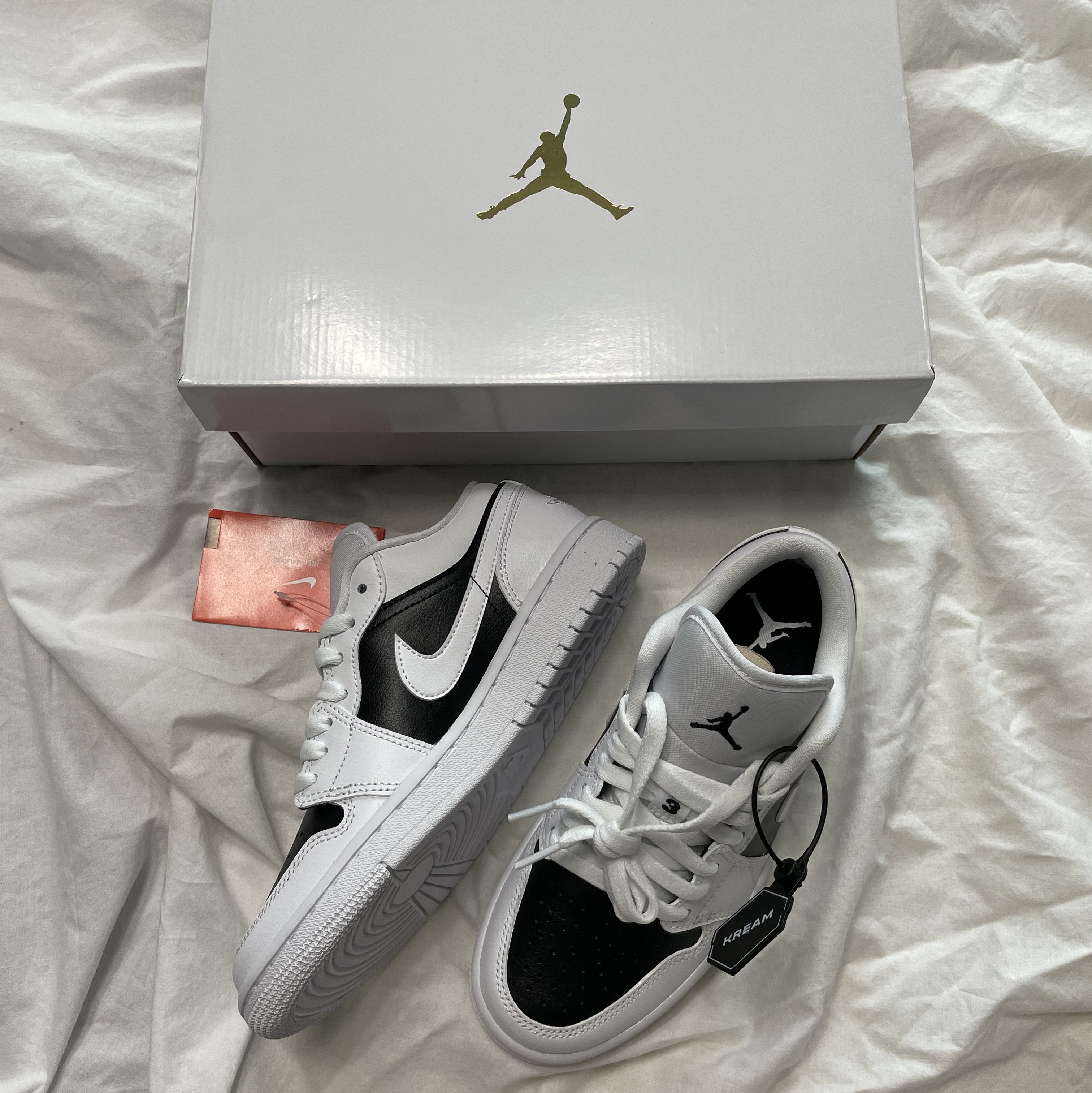 (W) Jordan 1 Low Panda 착용 스타일 - 2