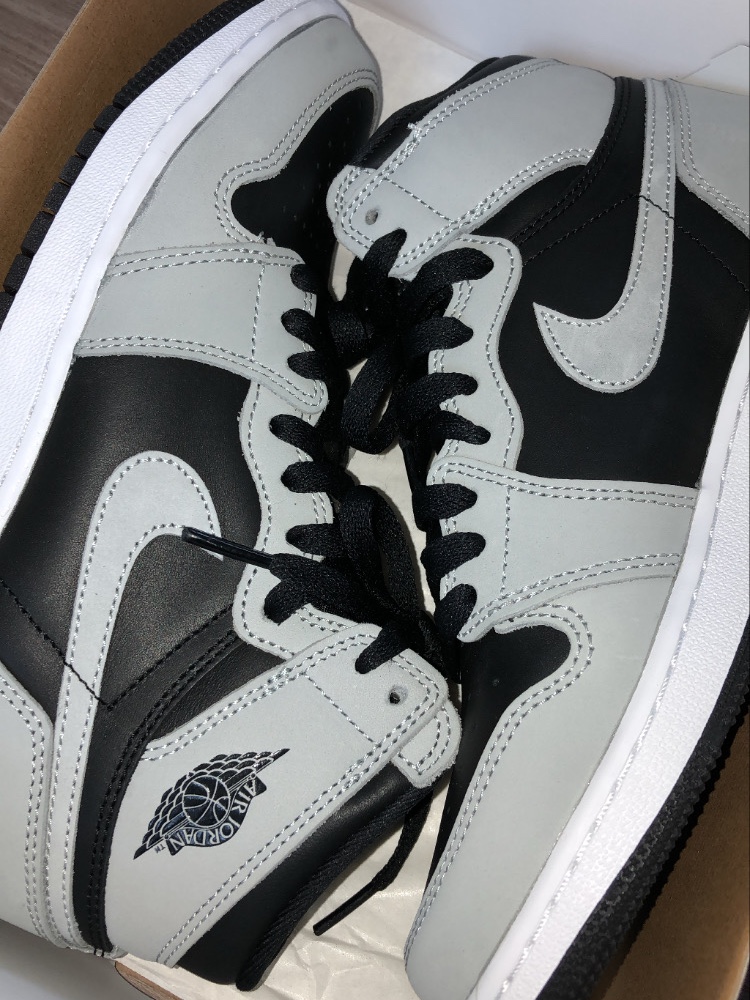 (GS) Jordan 1 Retro High OG Shadow 2.0 착용 스타일 - 1