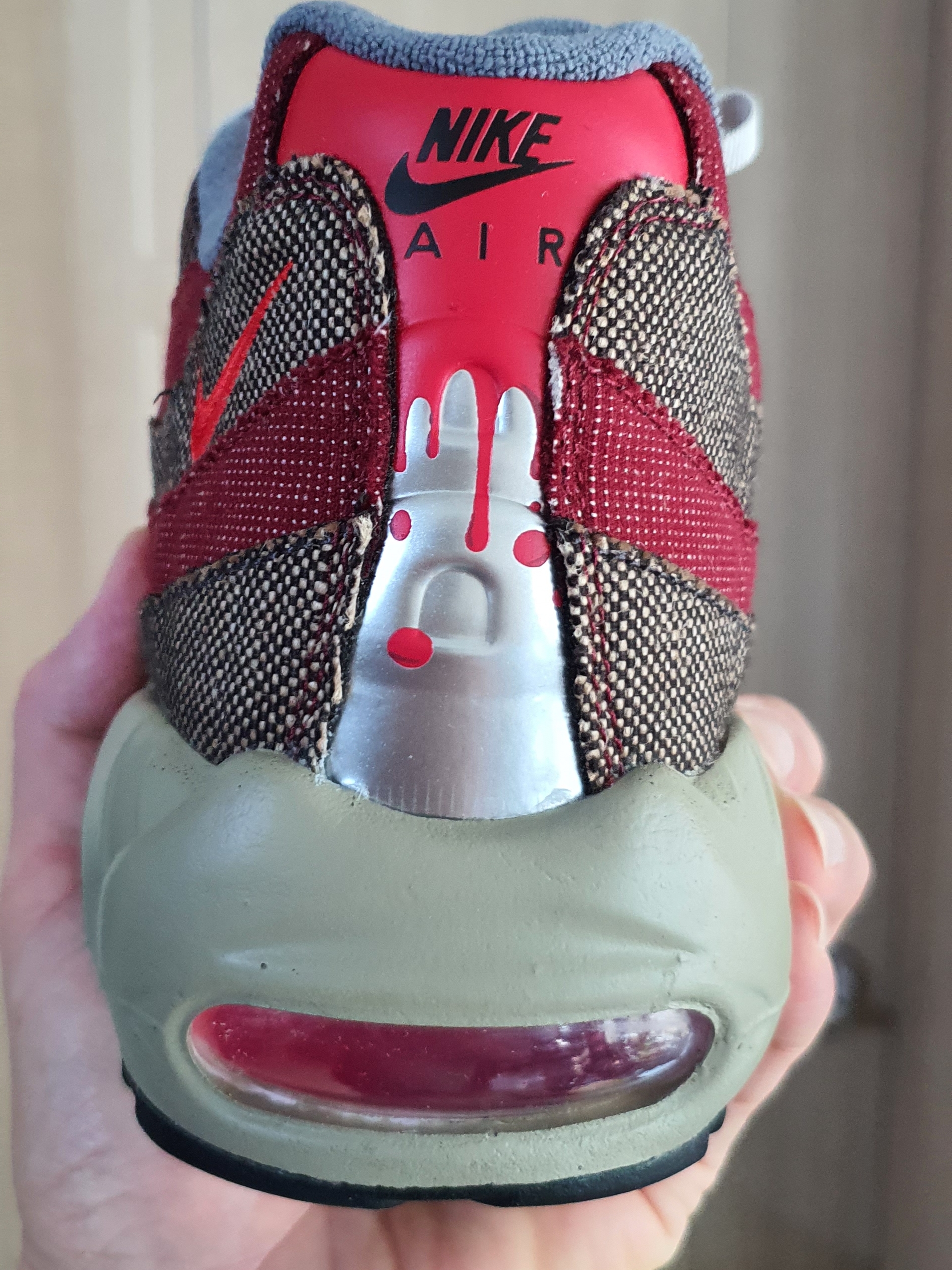 Nike Air Max 95 Freddy Krueger 착용 스타일